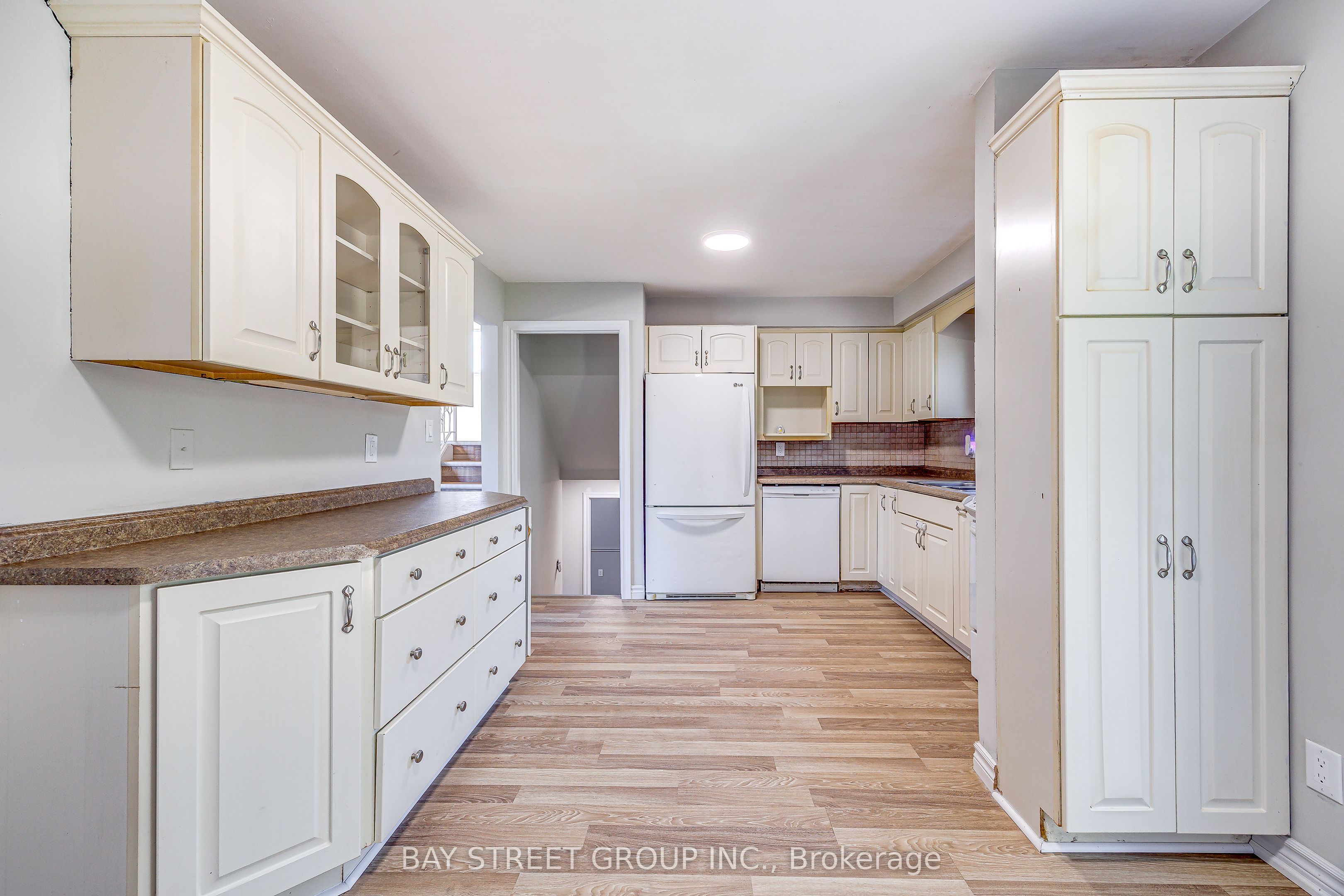 110 St. David's Road Property Photo 7