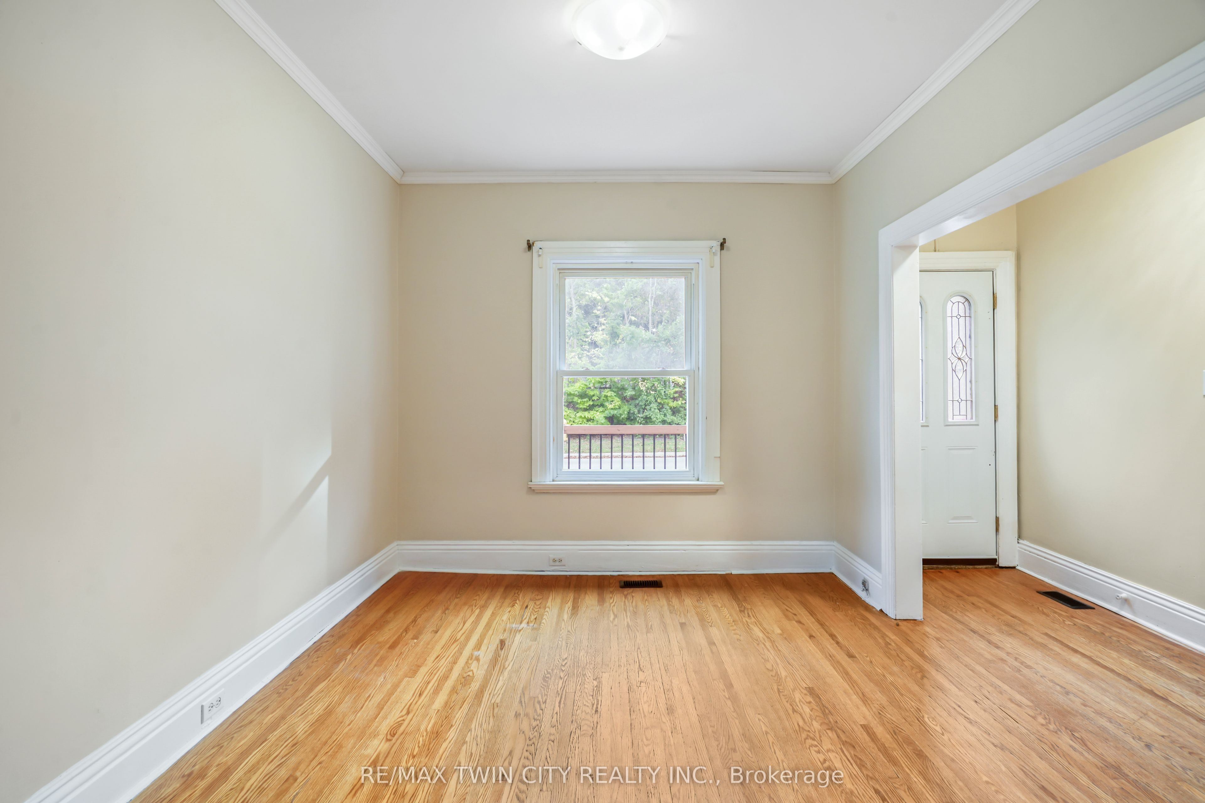 25 Alonzo Street Property Photo 12