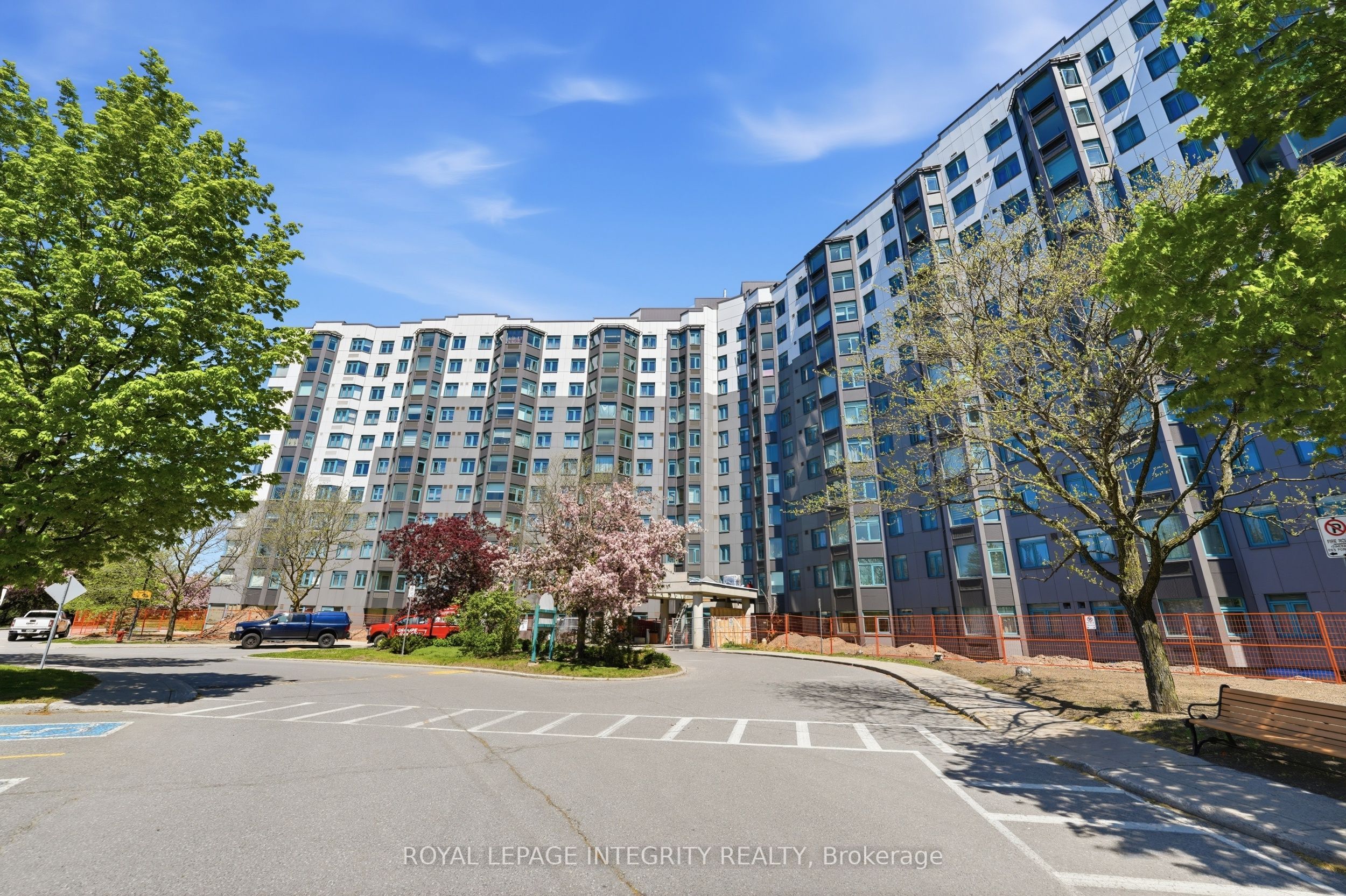 1025 Grenon Avenue 808 Property Photo 1