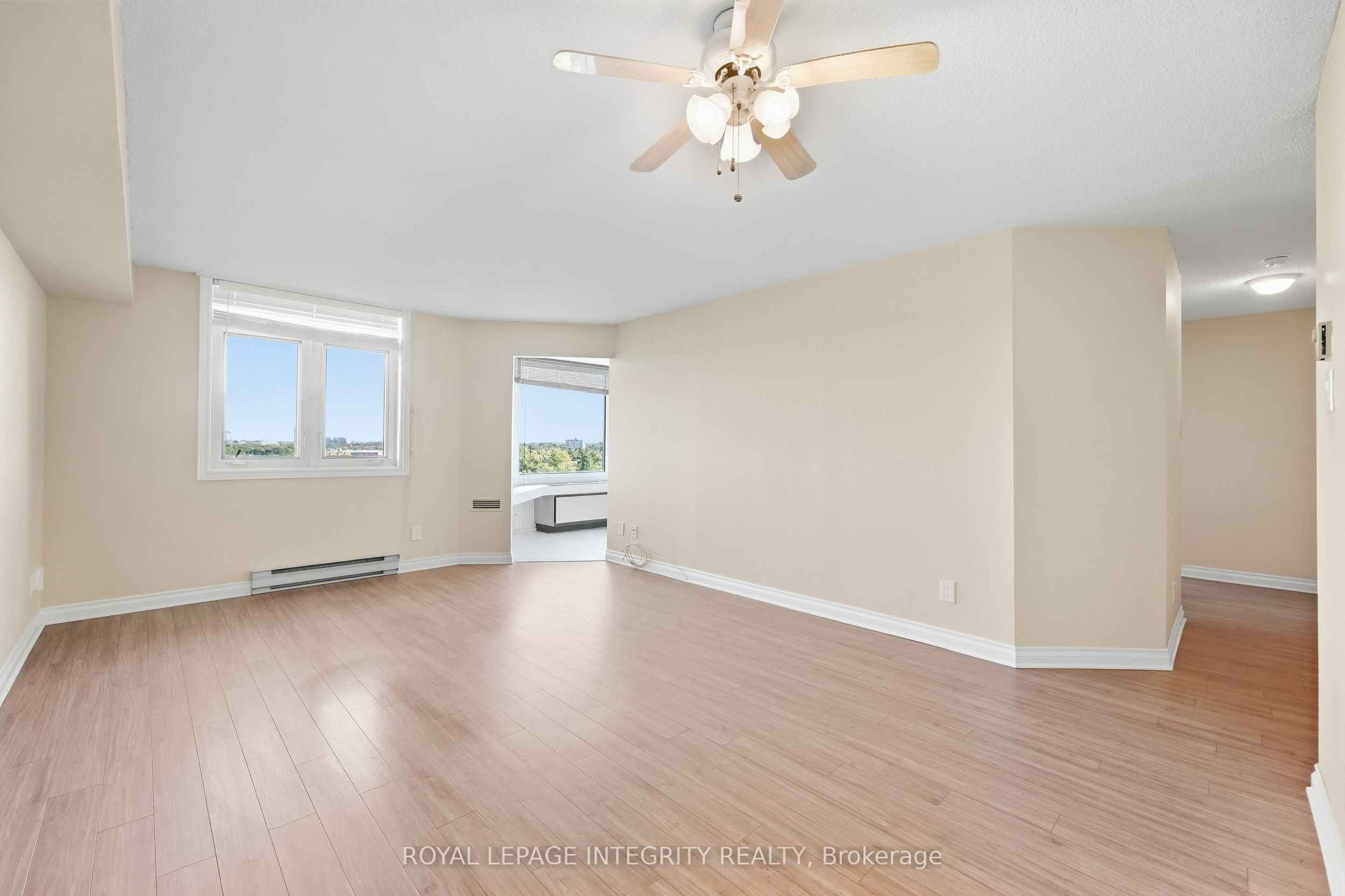 1025 Grenon Avenue 808 Property Photo 4