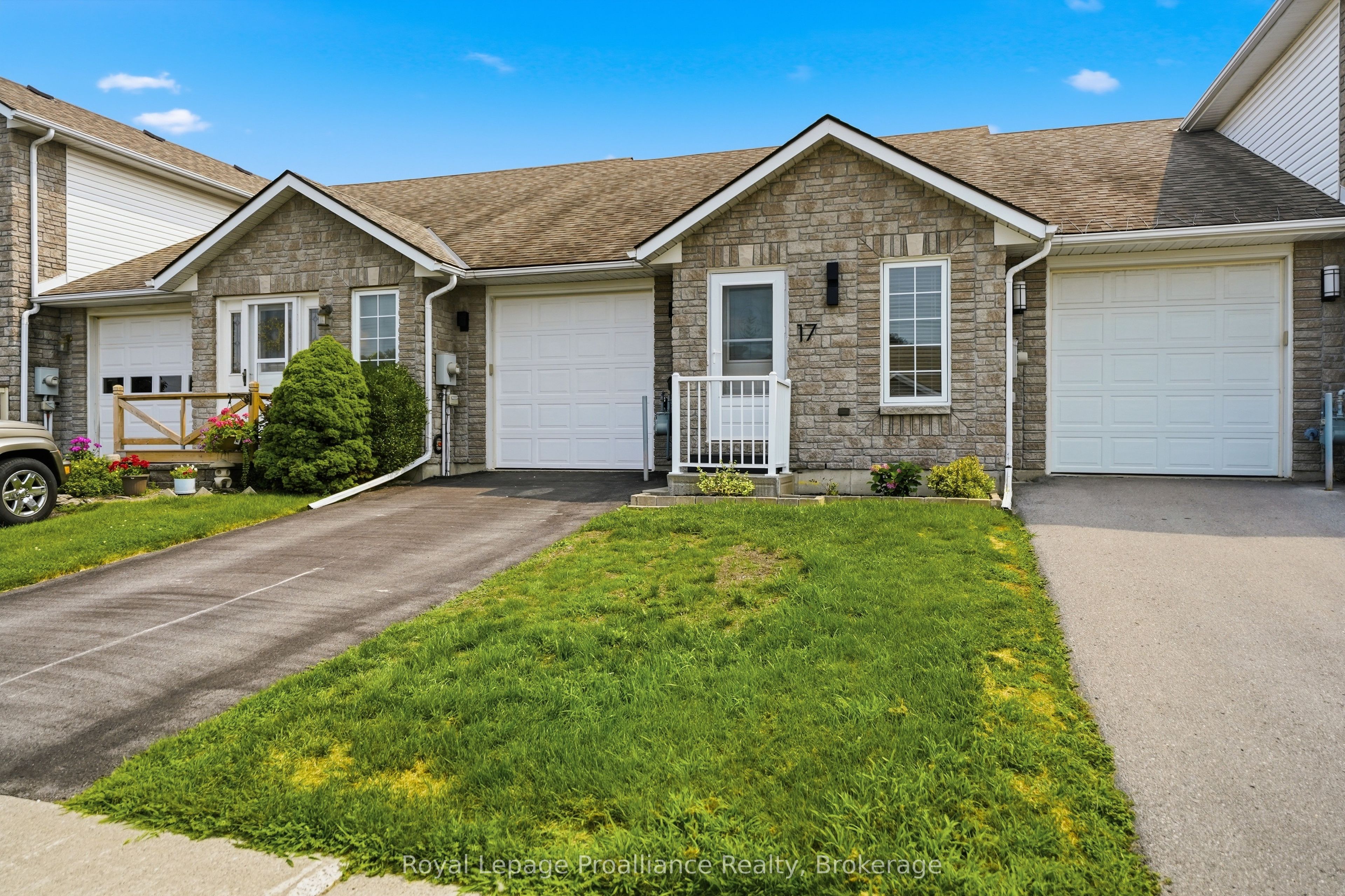 17 Alder Court Property Photo 2