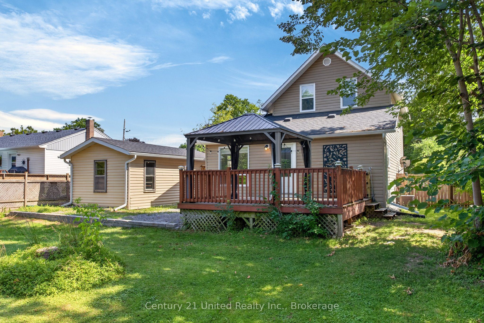 4 Bertie Street Property Photo 36