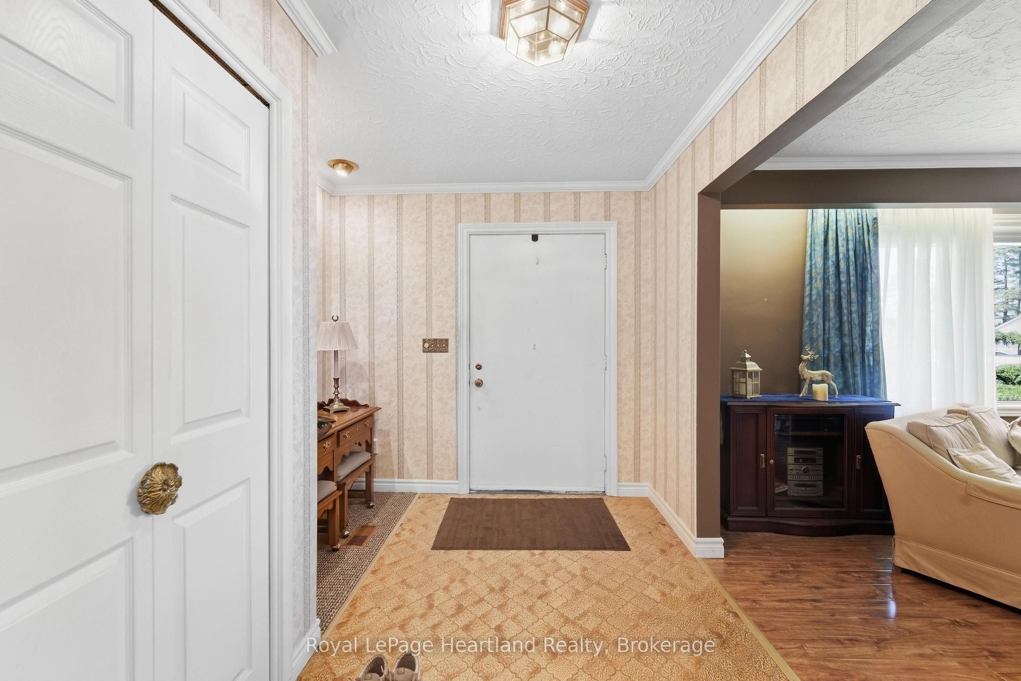 283 Albert Street Property Photo 4