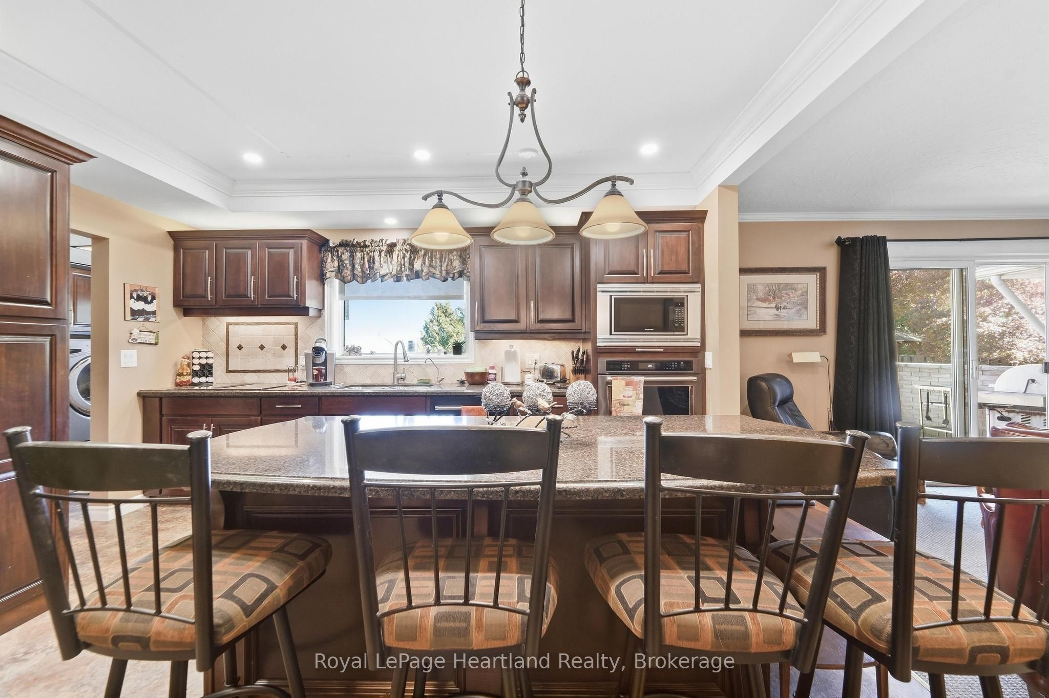 283 Albert Street Property Photo 9