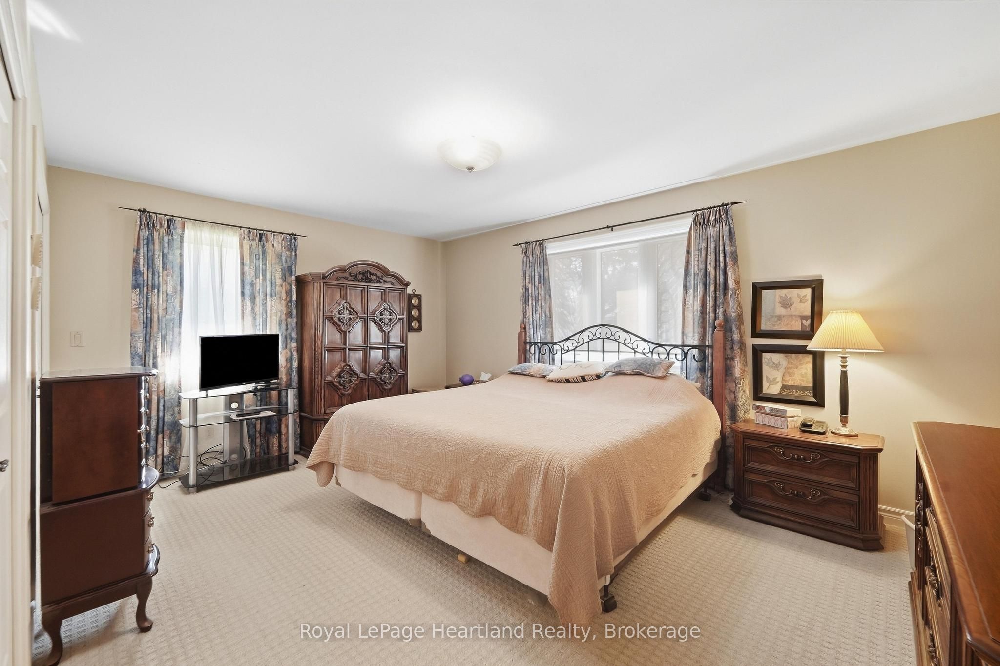 283 Albert Street Property Photo 24