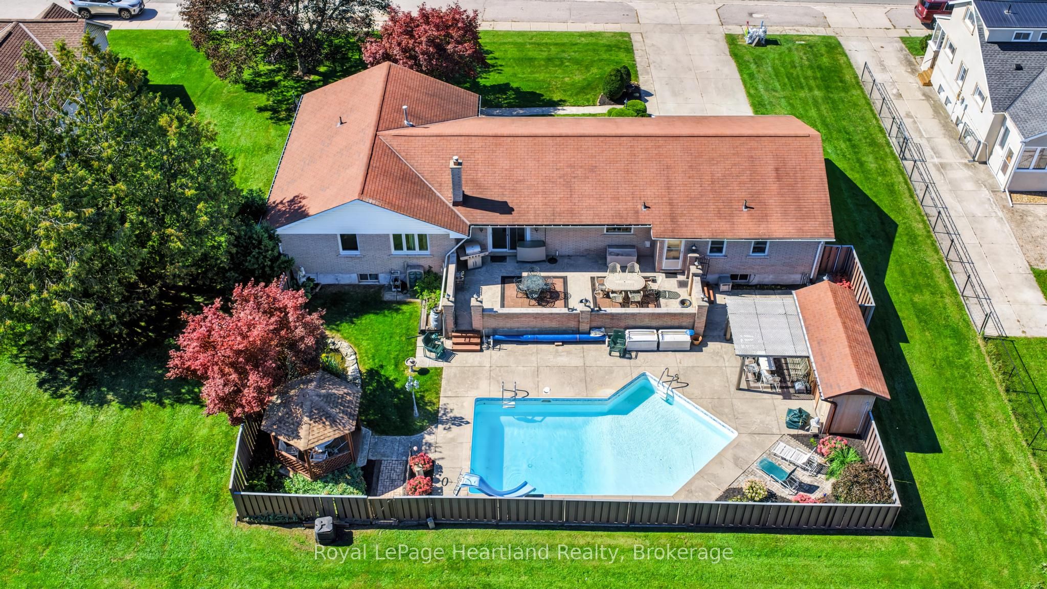 283 Albert Street Property Photo 49