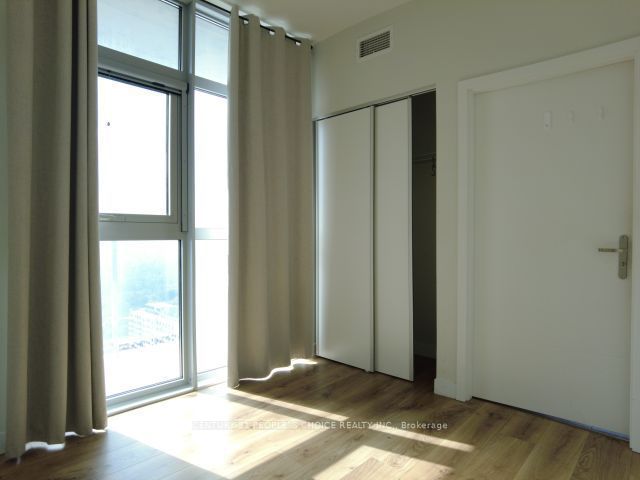 60 Frederick Street 2802 Property Photo 10