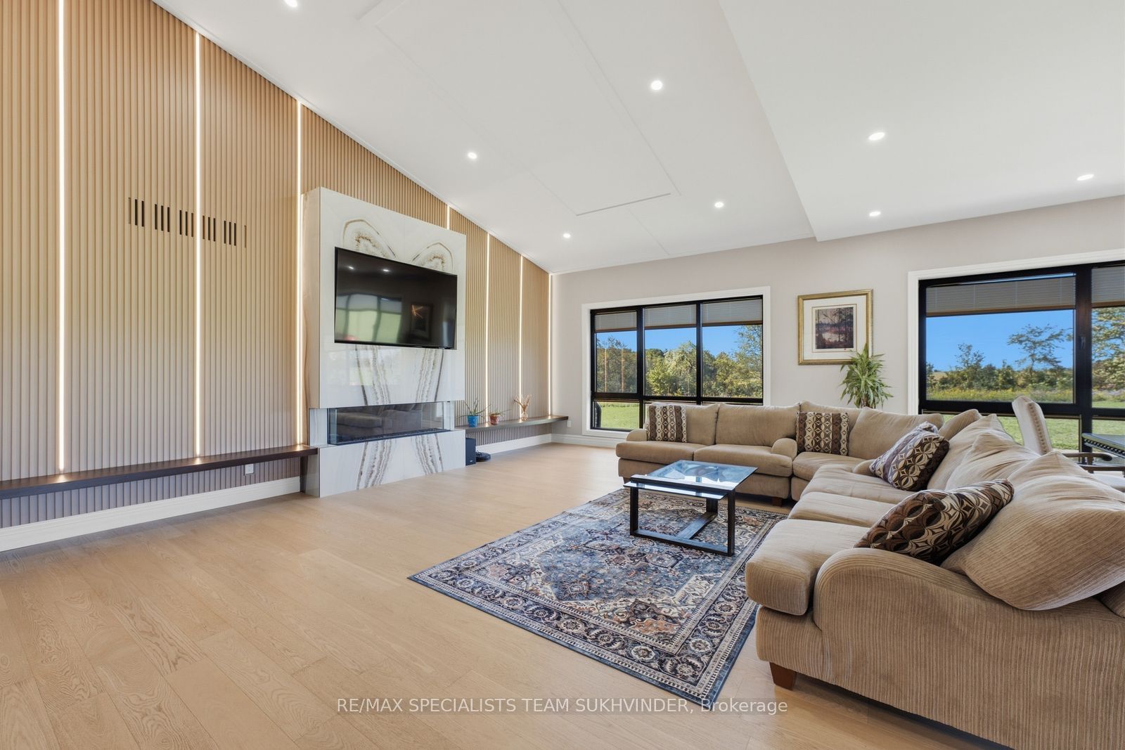 554068 Mono Amaranth Townline Property Photo 7