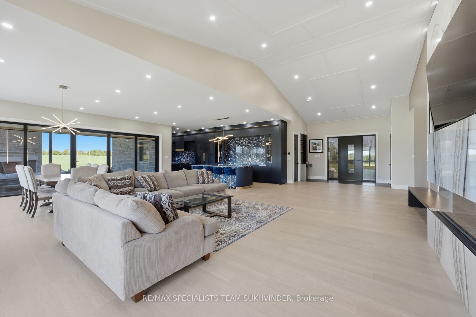 554068 Mono Amaranth Townline Property Photo 8