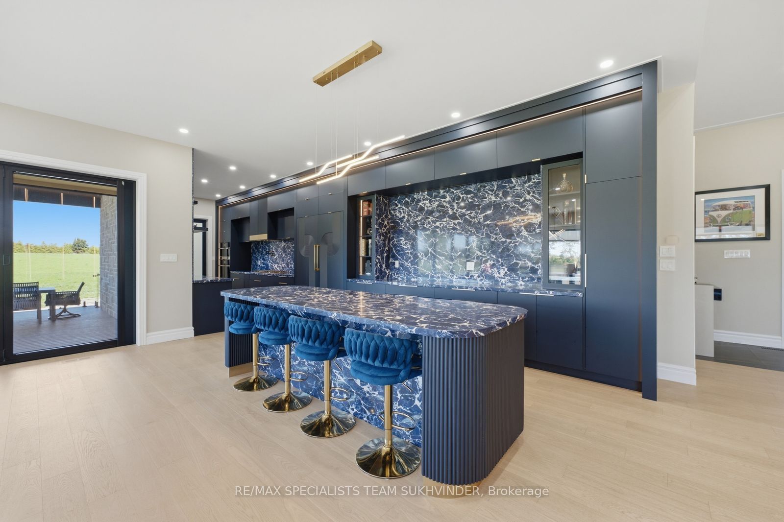 554068 Mono Amaranth Townline Property Photo 12