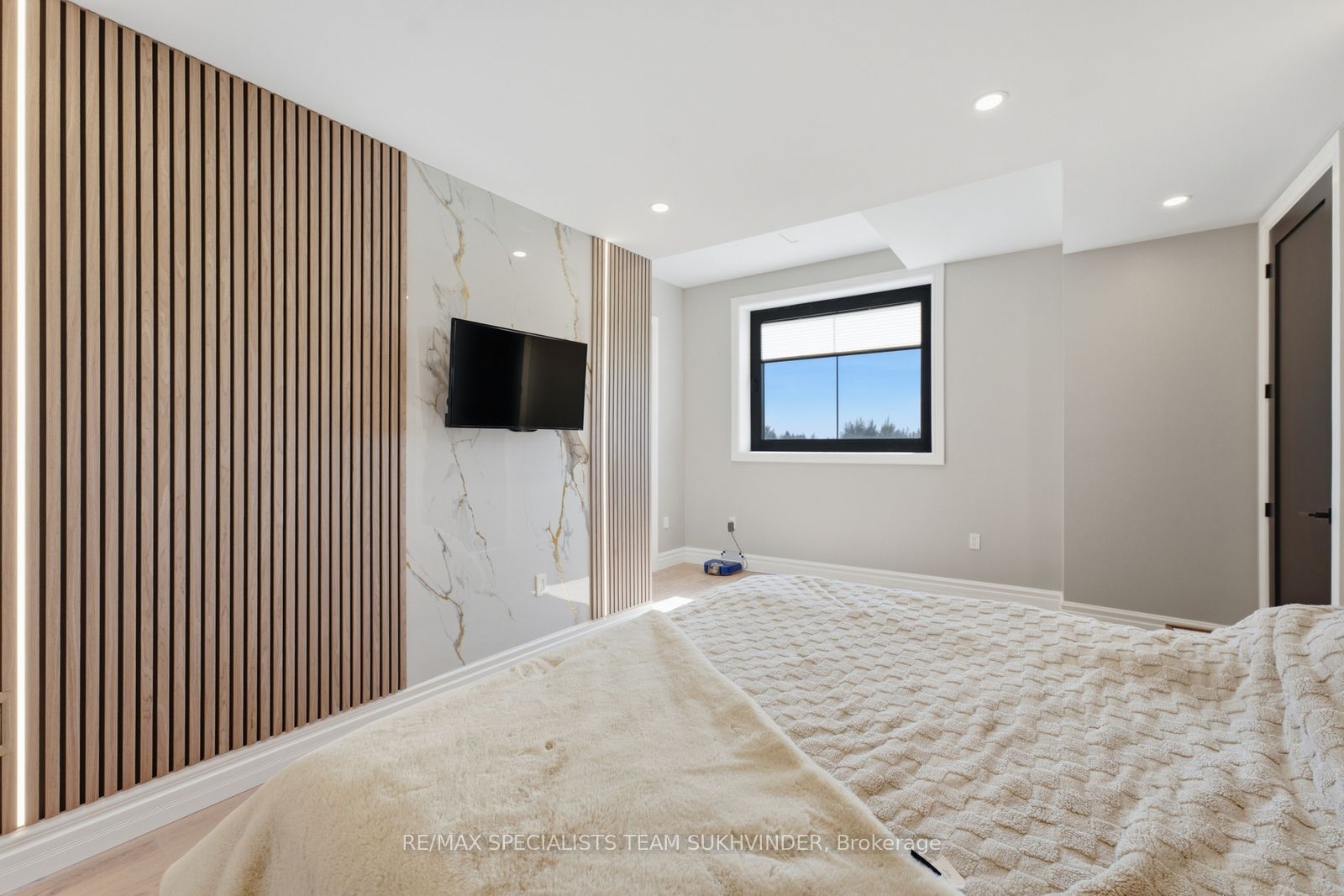 554068 Mono Amaranth Townline Property Photo 42