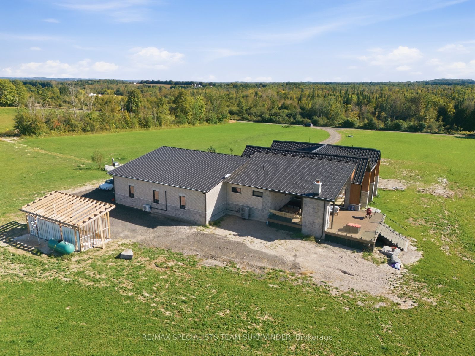554068 Mono Amaranth Townline Property Photo 48
