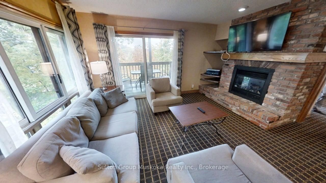 27-202 Golfview - Deerhurst Drive Property Photo 1