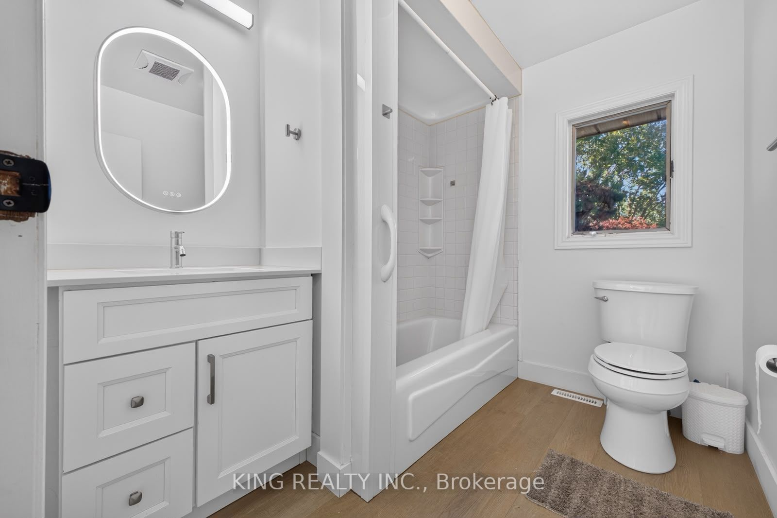 35 Hewko Street Property Photo 22