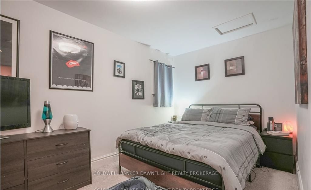 33 Palace Street Property Photo 15