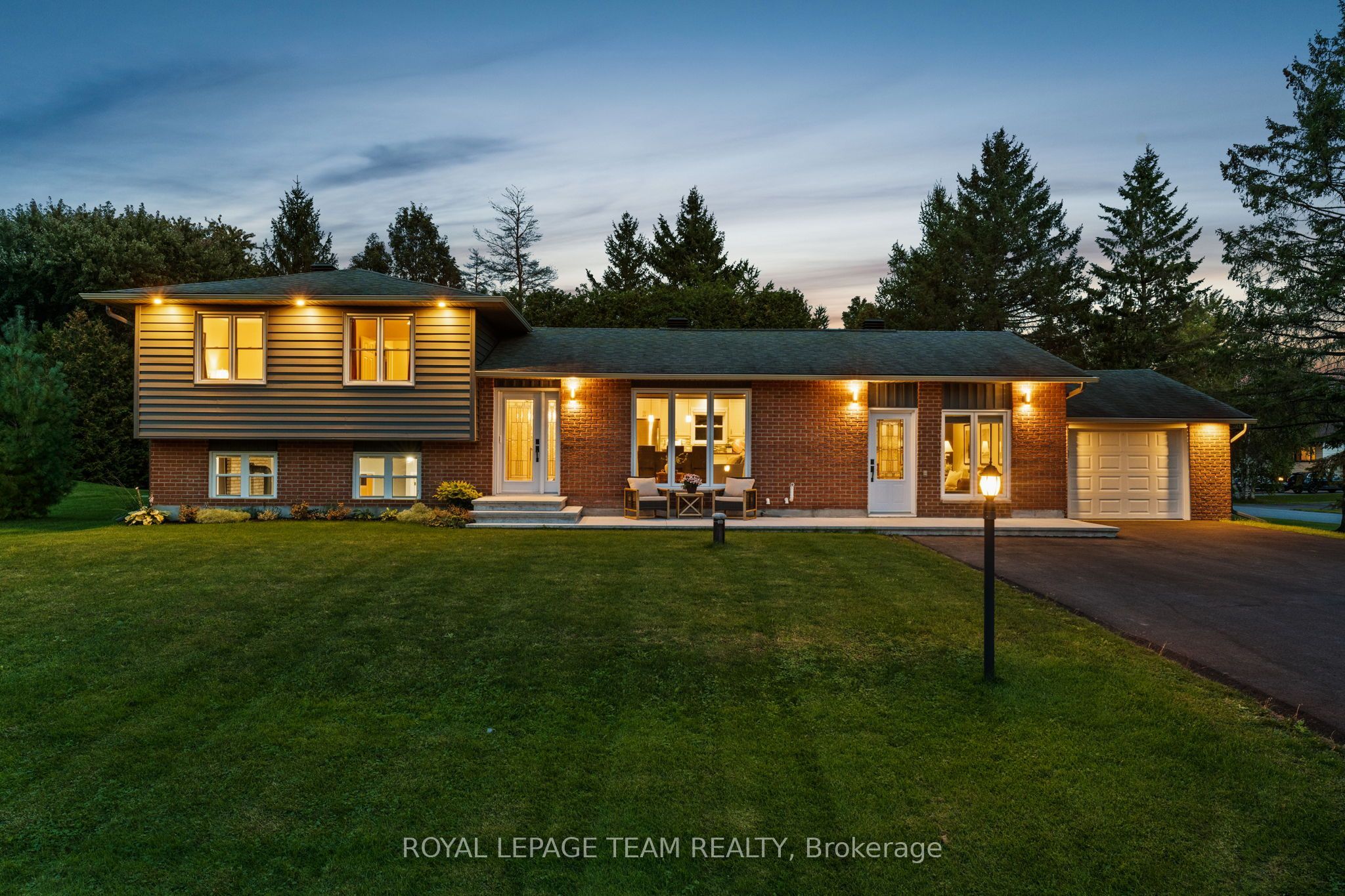 1610 Rideauvale Avenue Property Photo 1