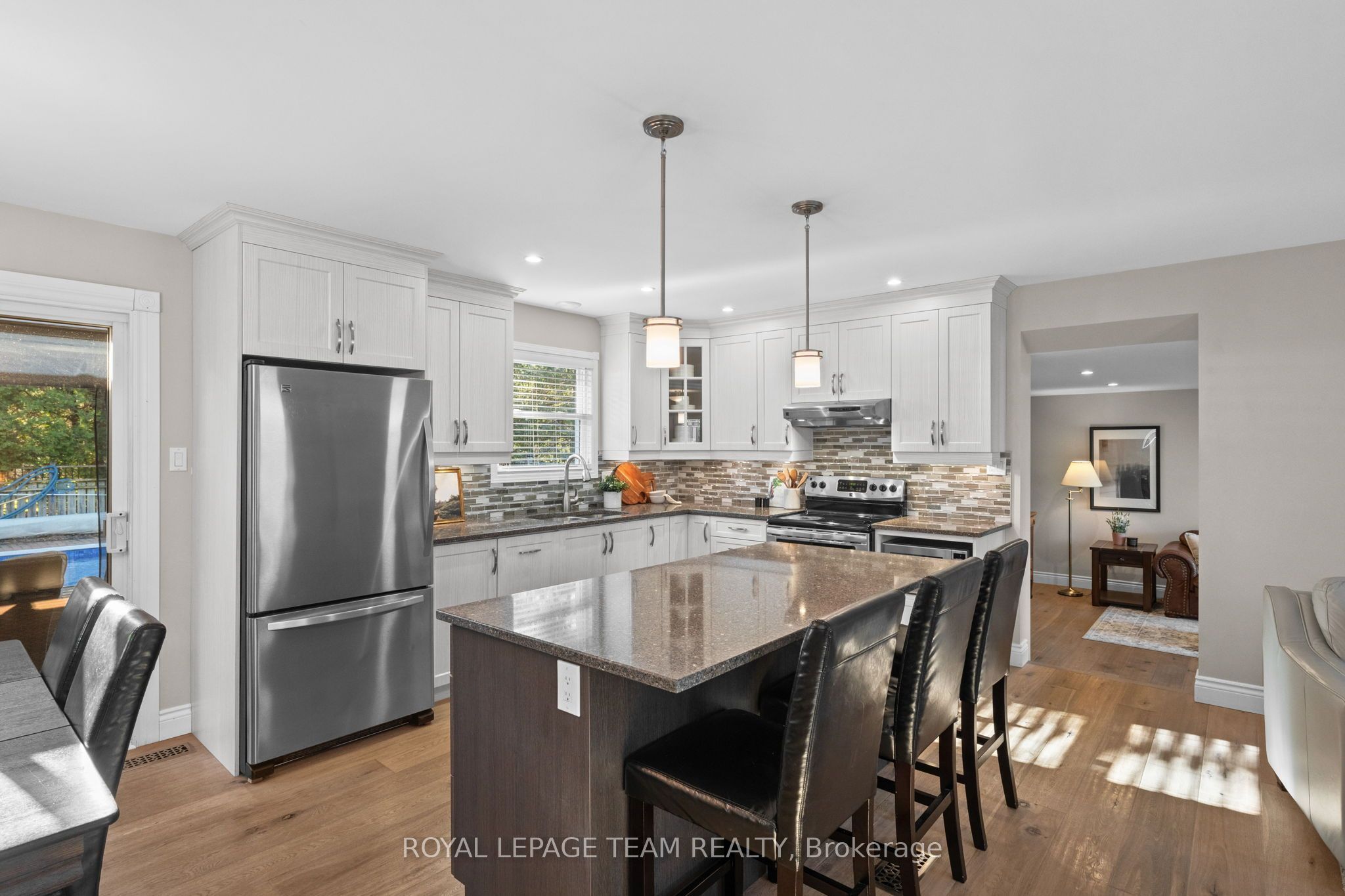 1610 Rideauvale Avenue Property Photo 11