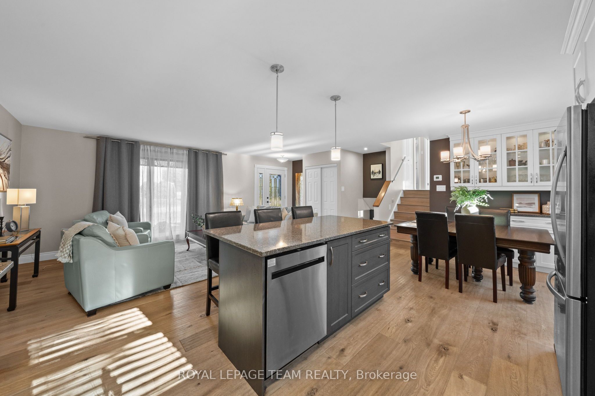 1610 Rideauvale Avenue Property Photo 14