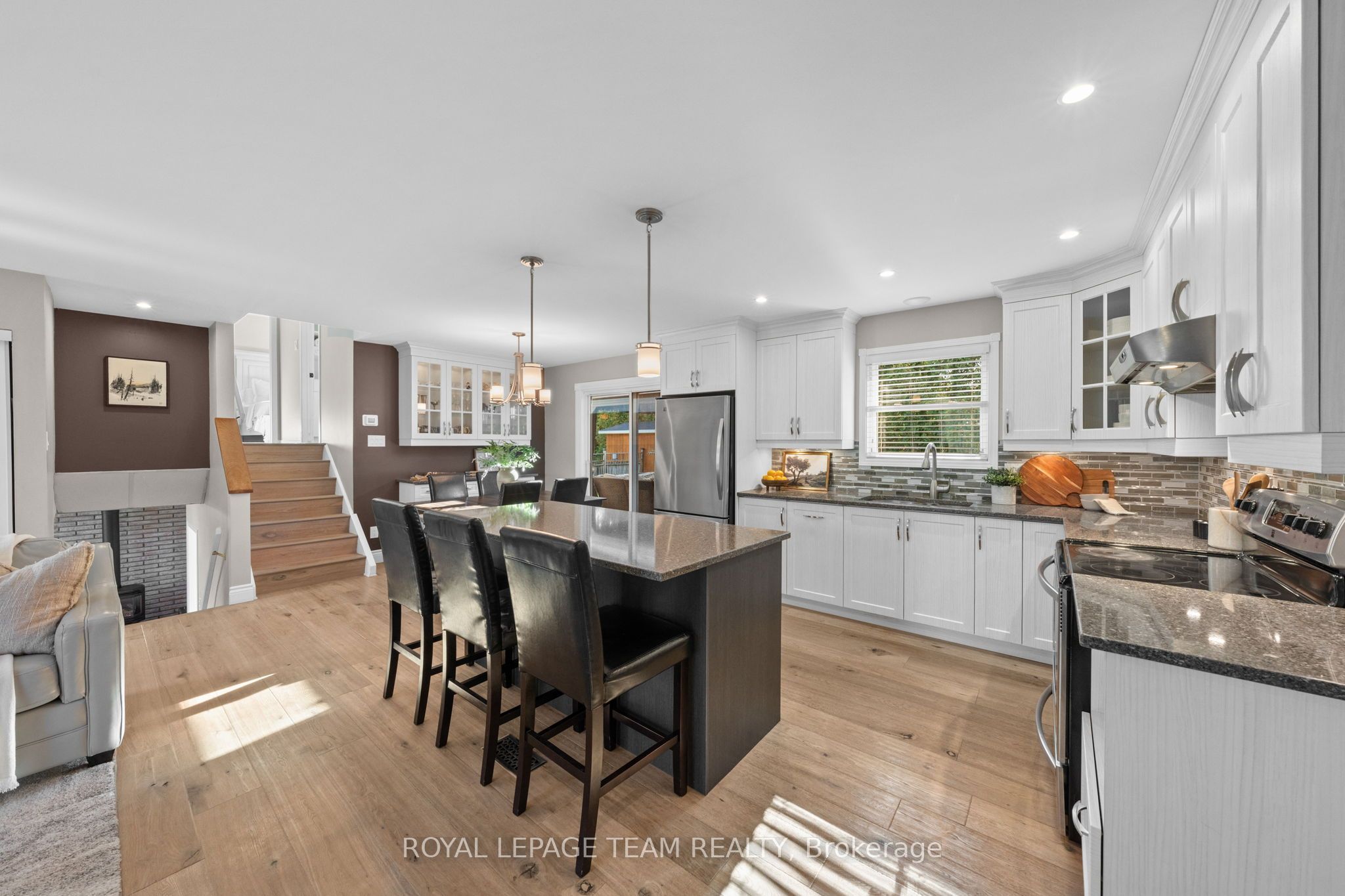 1610 Rideauvale Avenue Property Photo 15