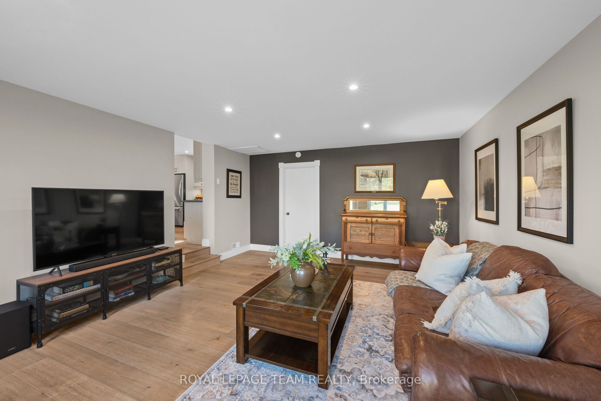 1610 Rideauvale Avenue Property Photo 17
