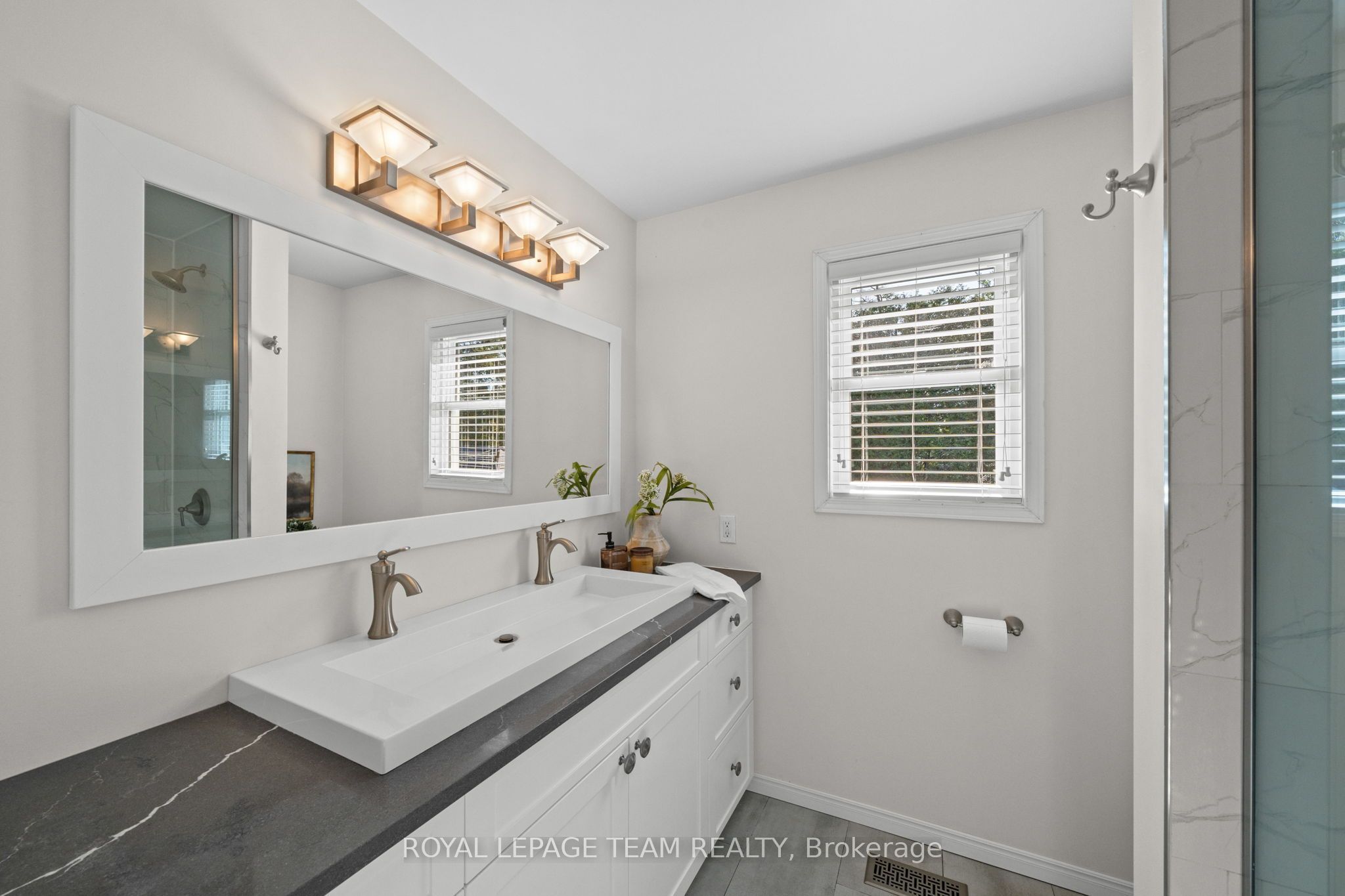 1610 Rideauvale Avenue Property Photo 27