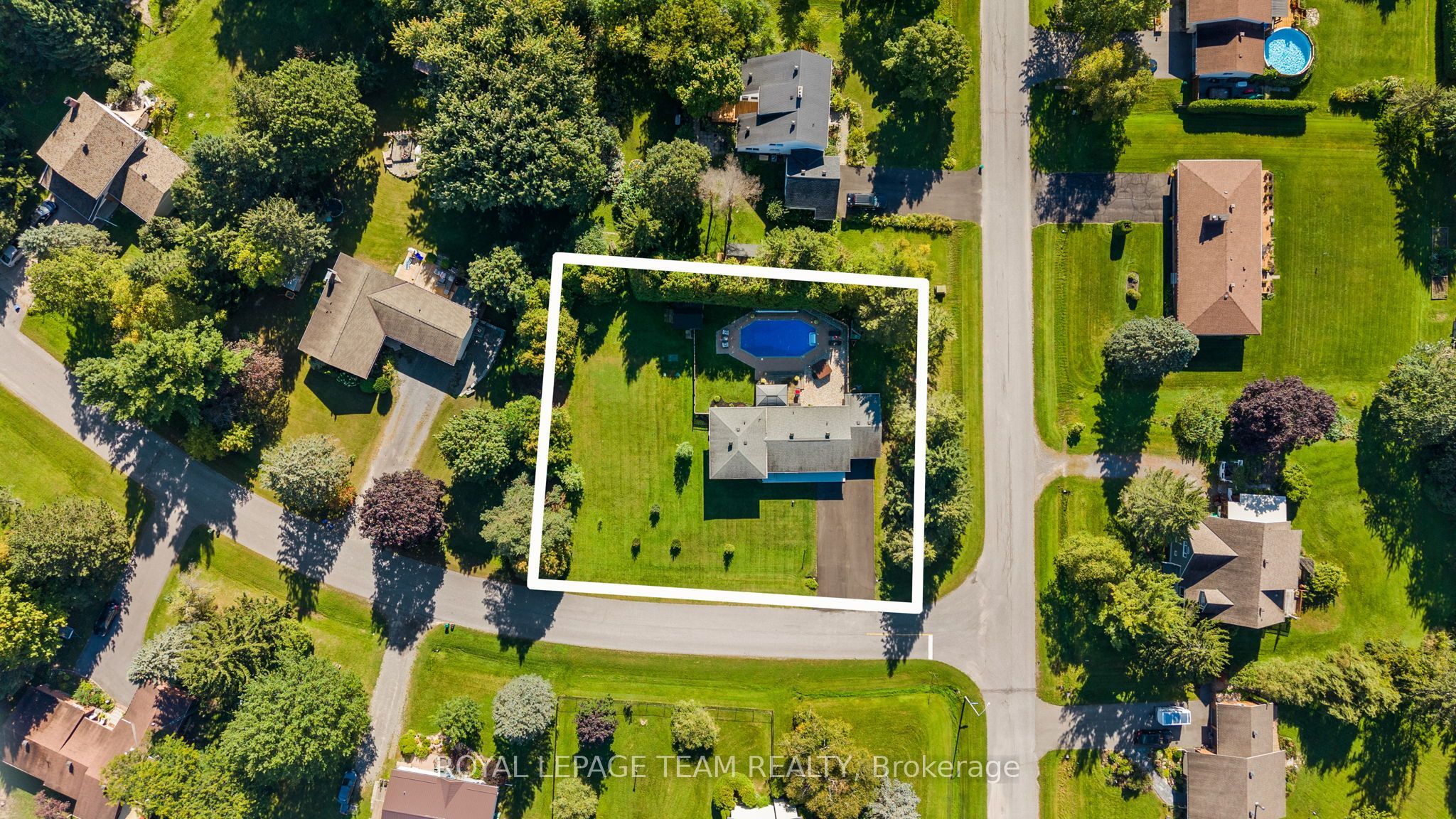 1610 Rideauvale Avenue Property Photo 47