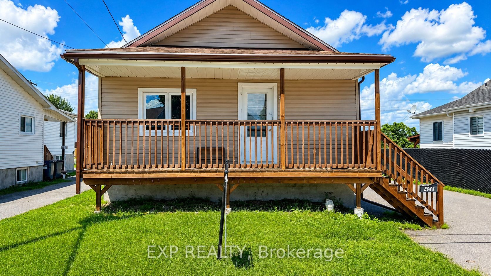 458 Catherine Street Property Photo 1