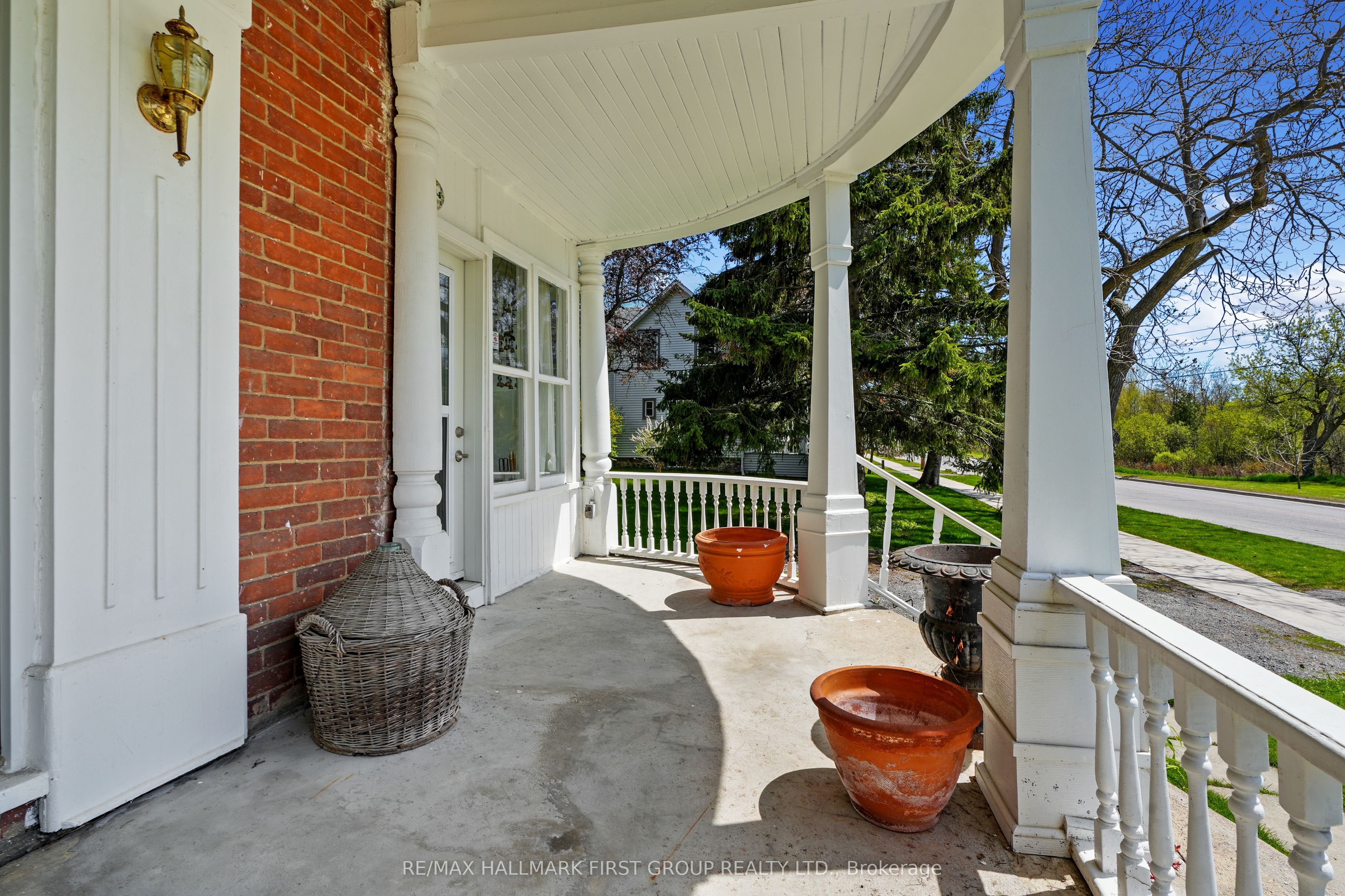 54 Toronto Street Property Photo 3