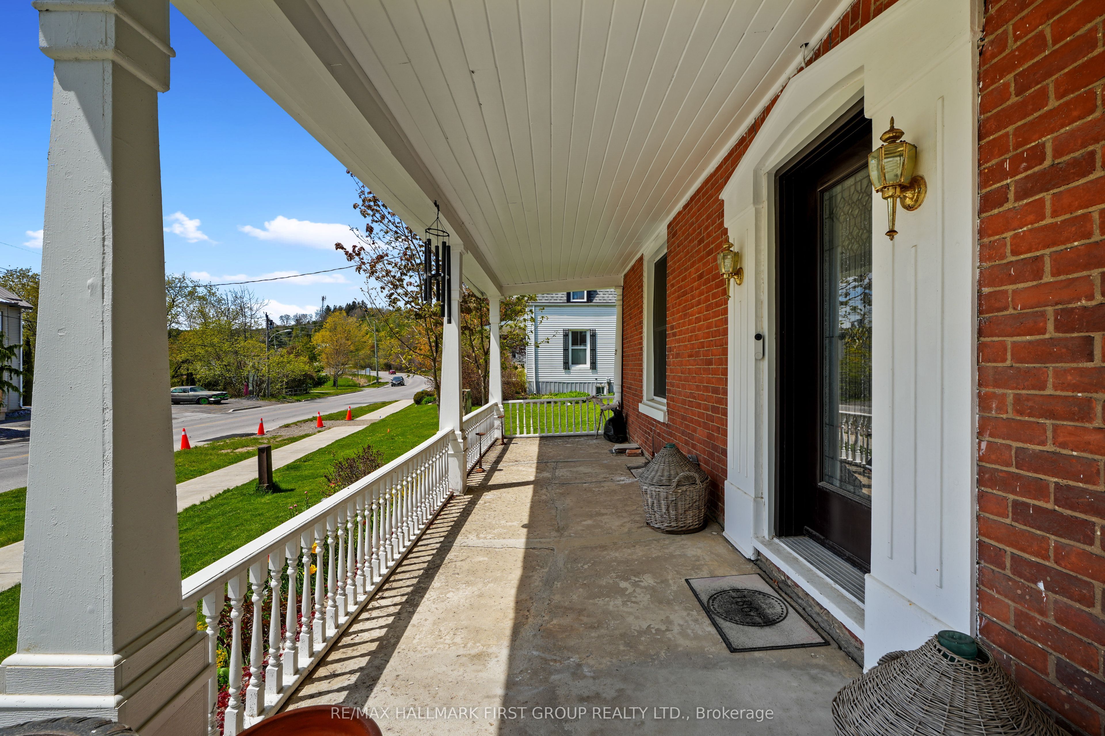54 Toronto Street Property Photo 4