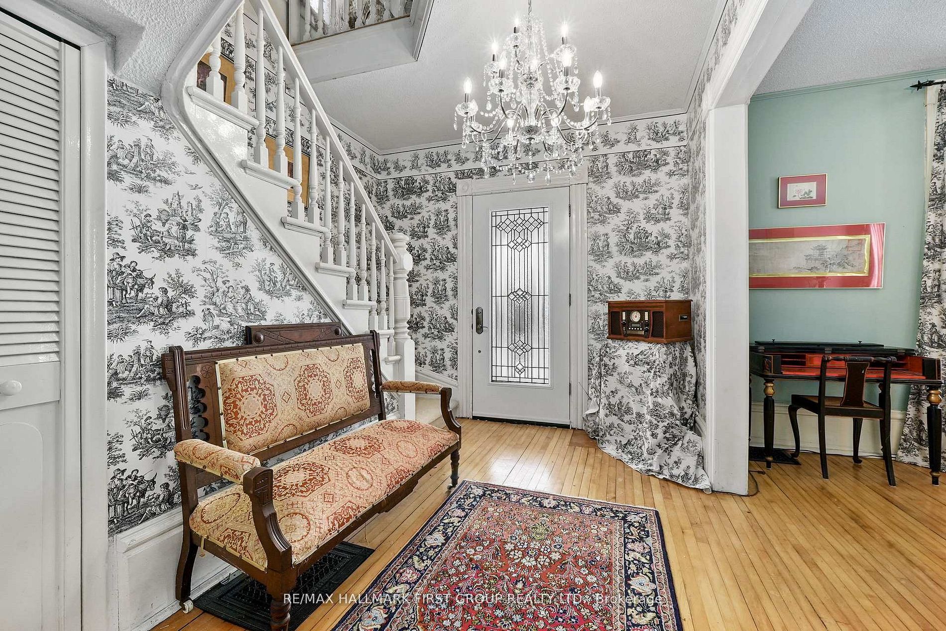 54 Toronto Street Property Photo 8