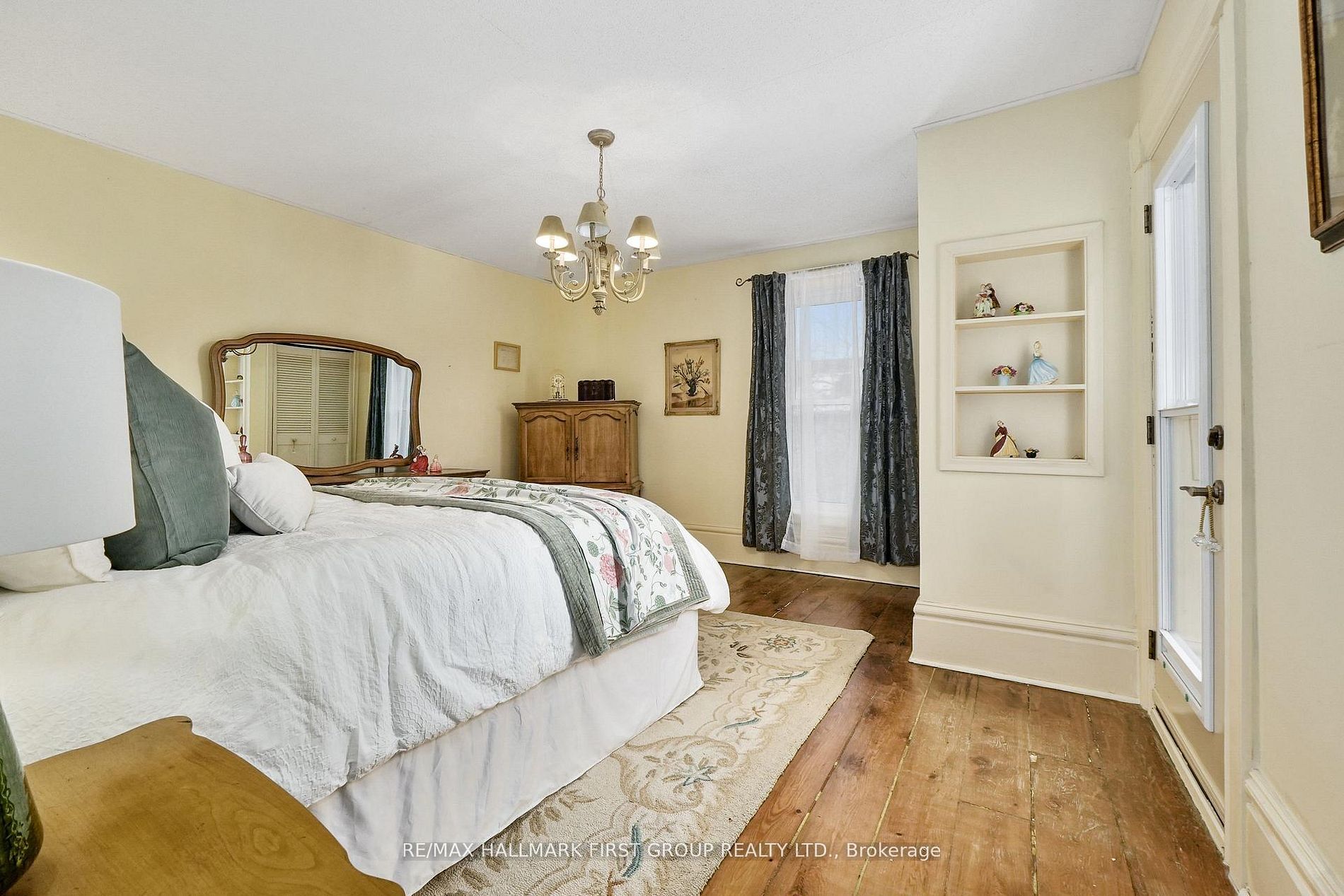 54 Toronto Street Property Photo 31