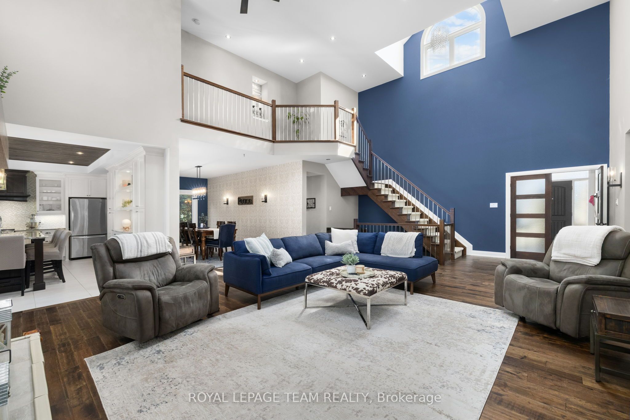 60 De La Rive Drive Property Photo 6