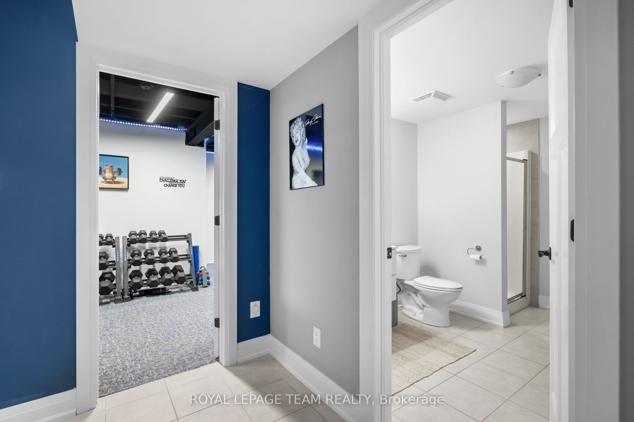 60 De La Rive Drive Property Photo 38