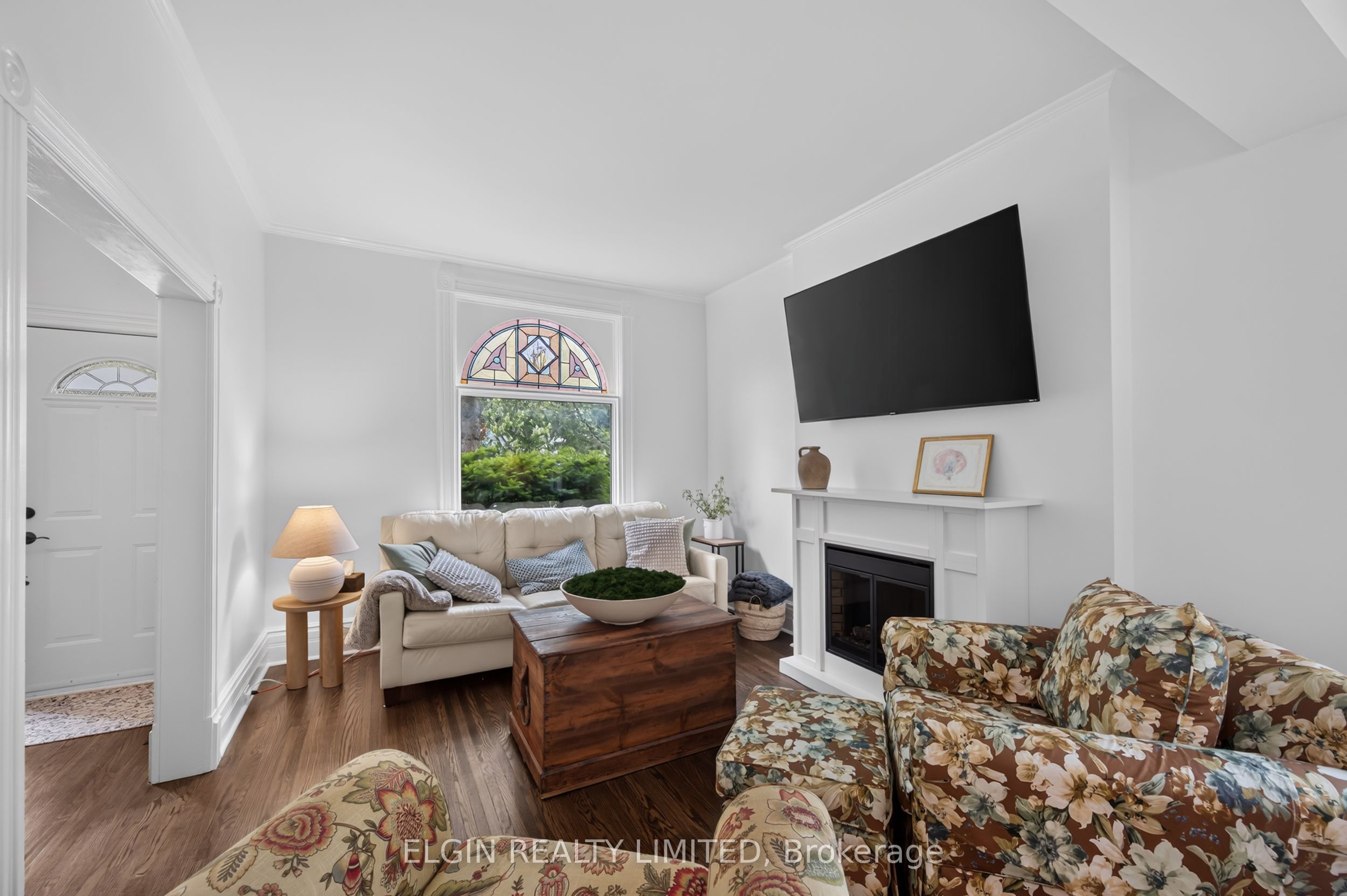 25 Locust Street Property Photo 3