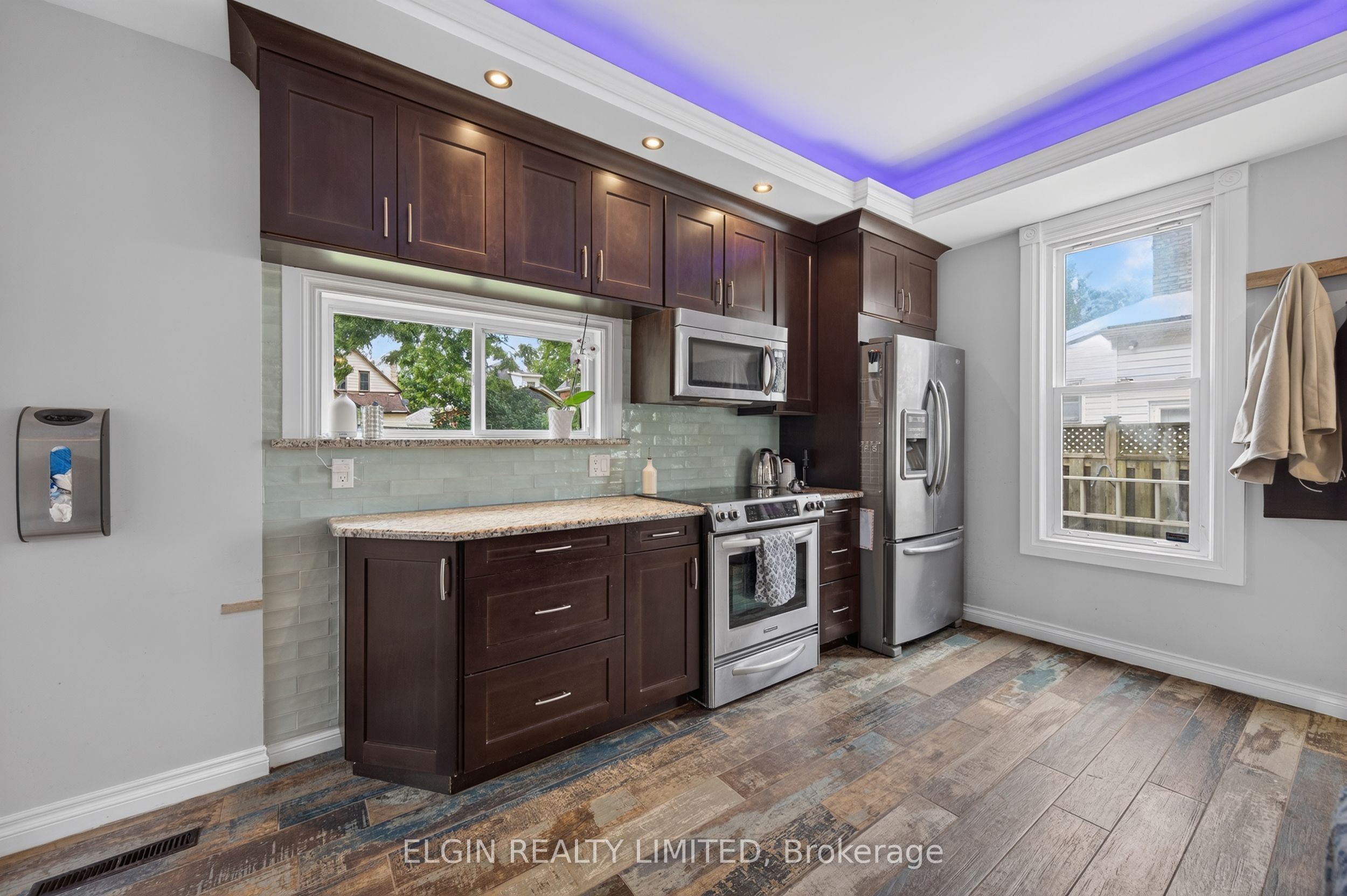 25 Locust Street Property Photo 14