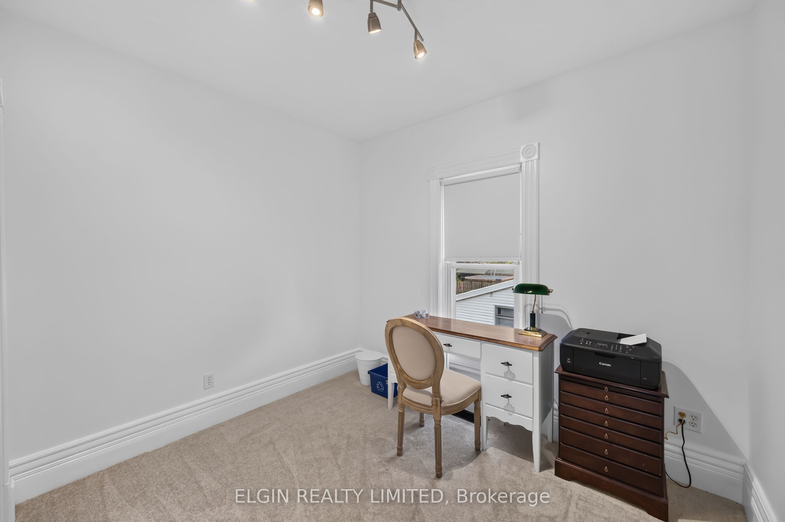 25 Locust Street Property Photo 15