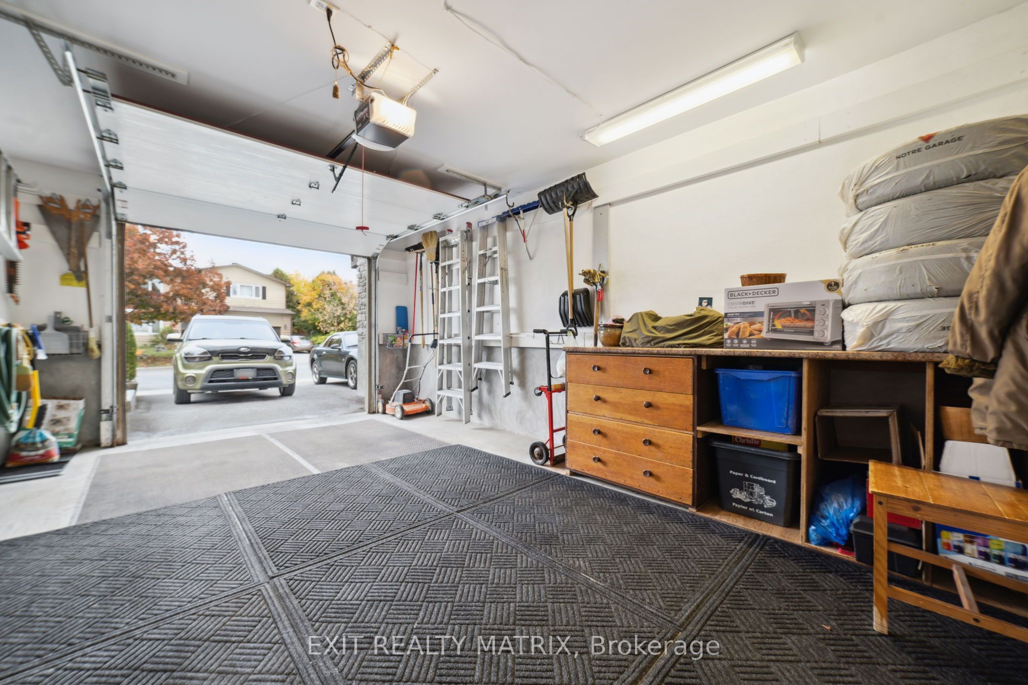 1866 Lenester Avenue Property Photo 30