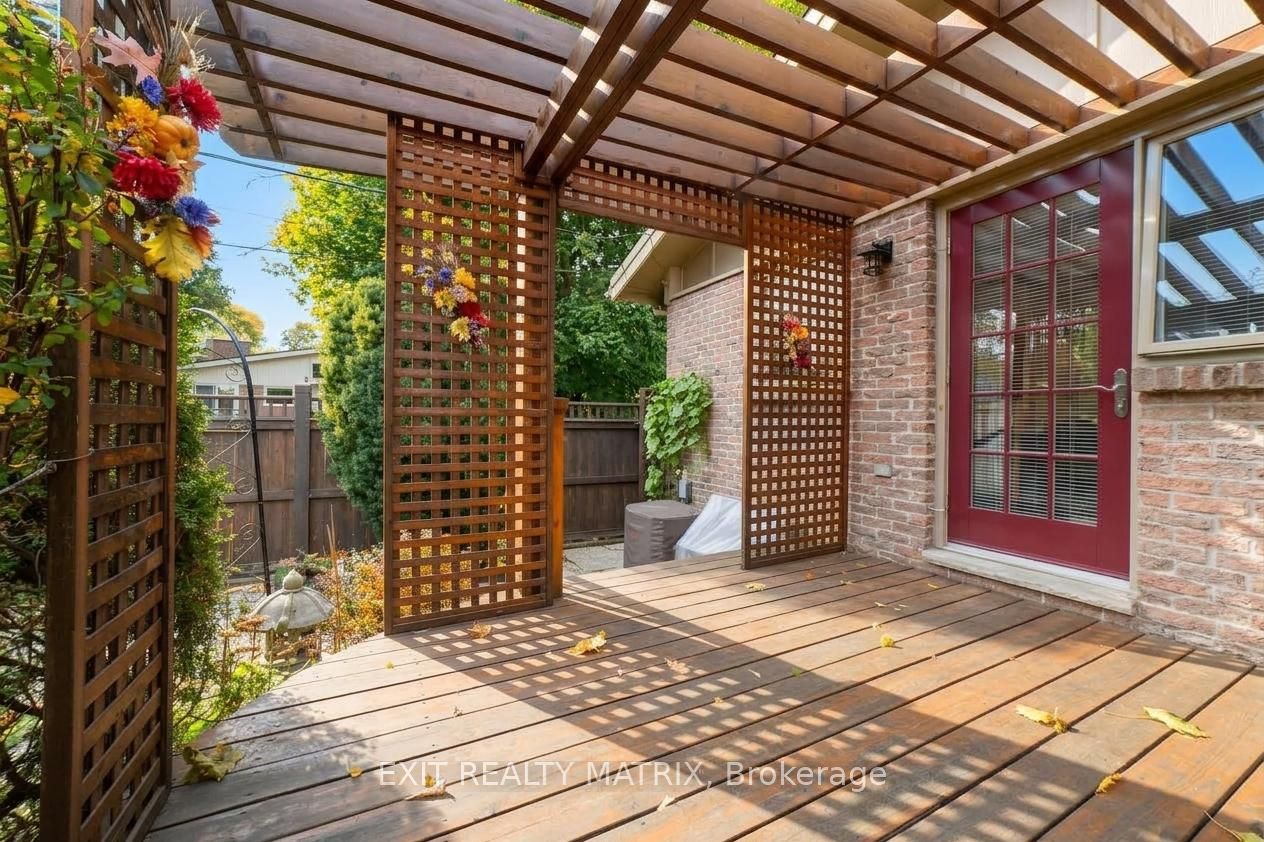 1866 Lenester Avenue Property Photo 44