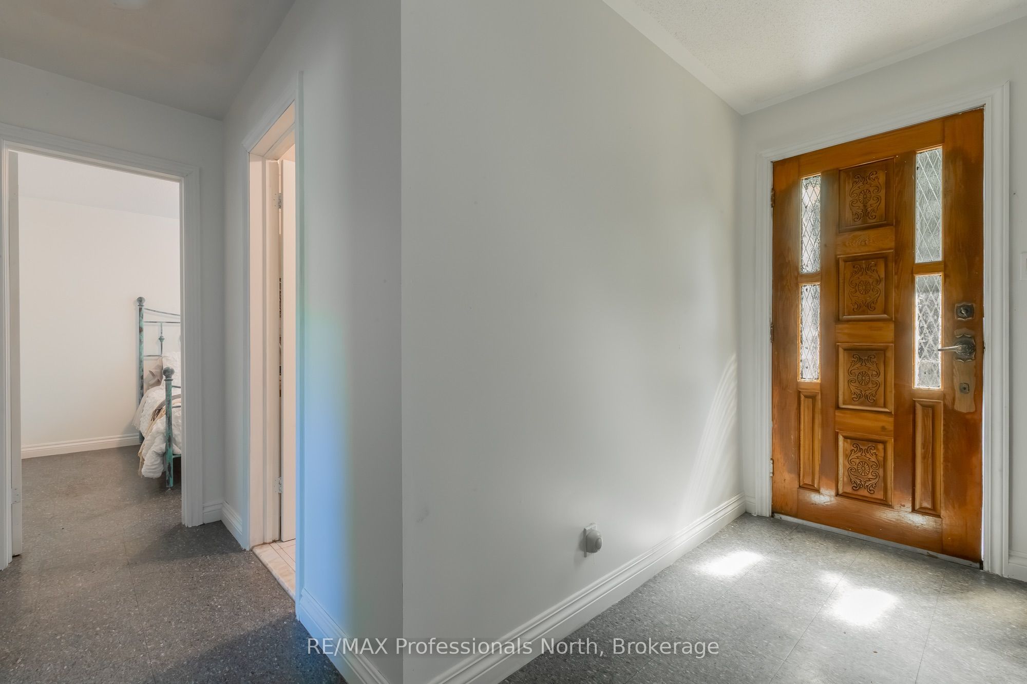 1114 River Haven Road N Property Photo 27