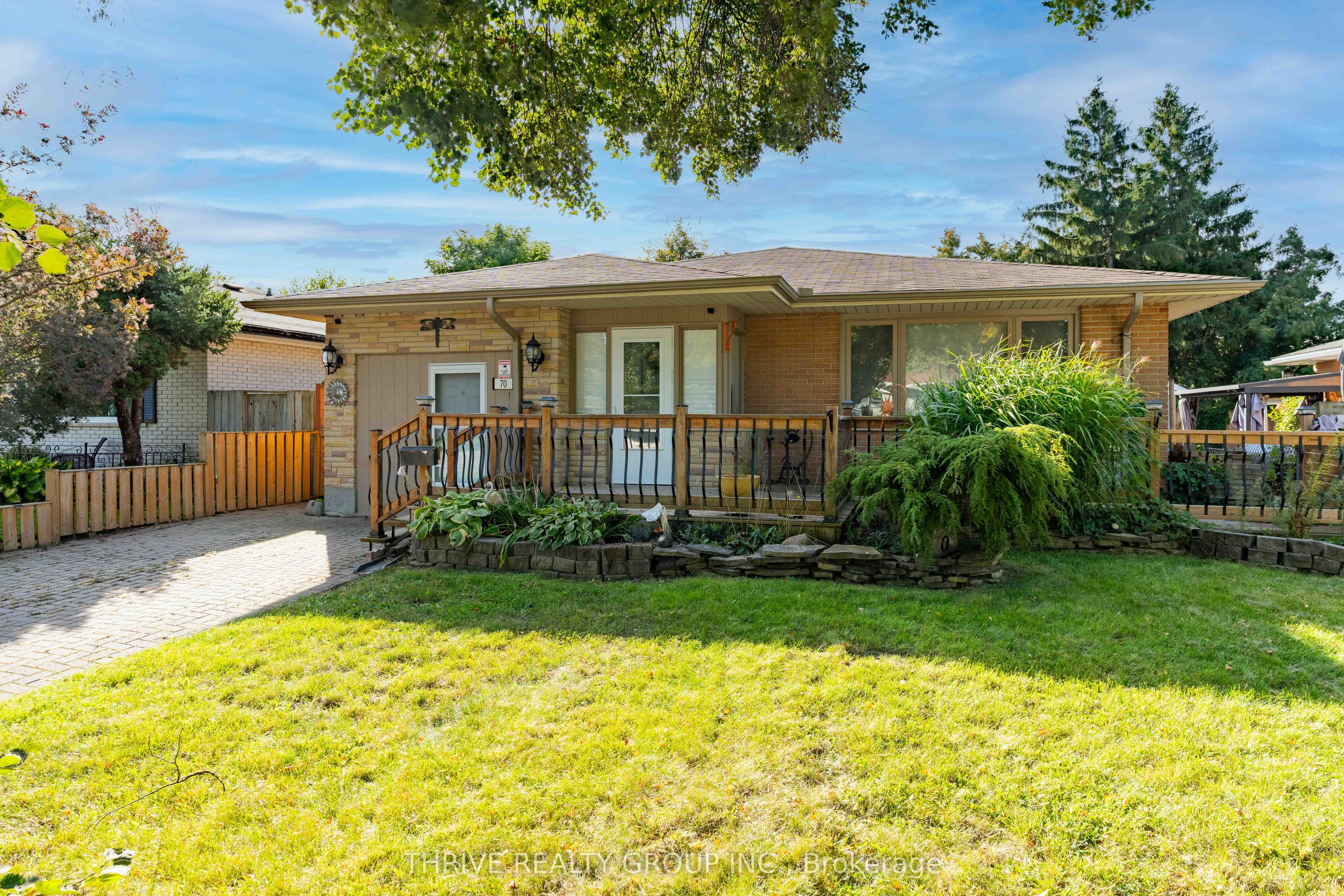 70 Talavera Crescent Property Photo 2