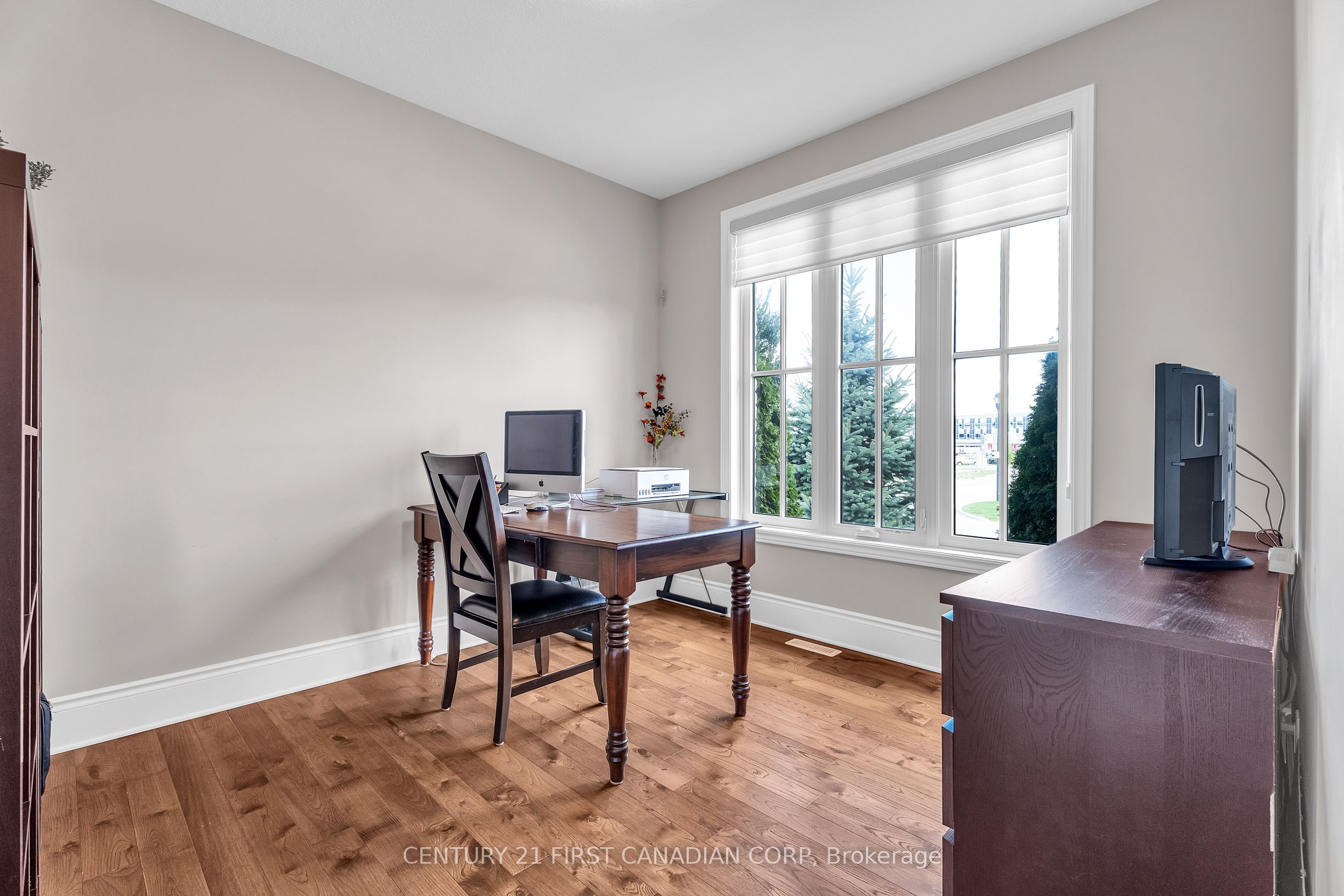 1895 Sumac Way Property Photo 14