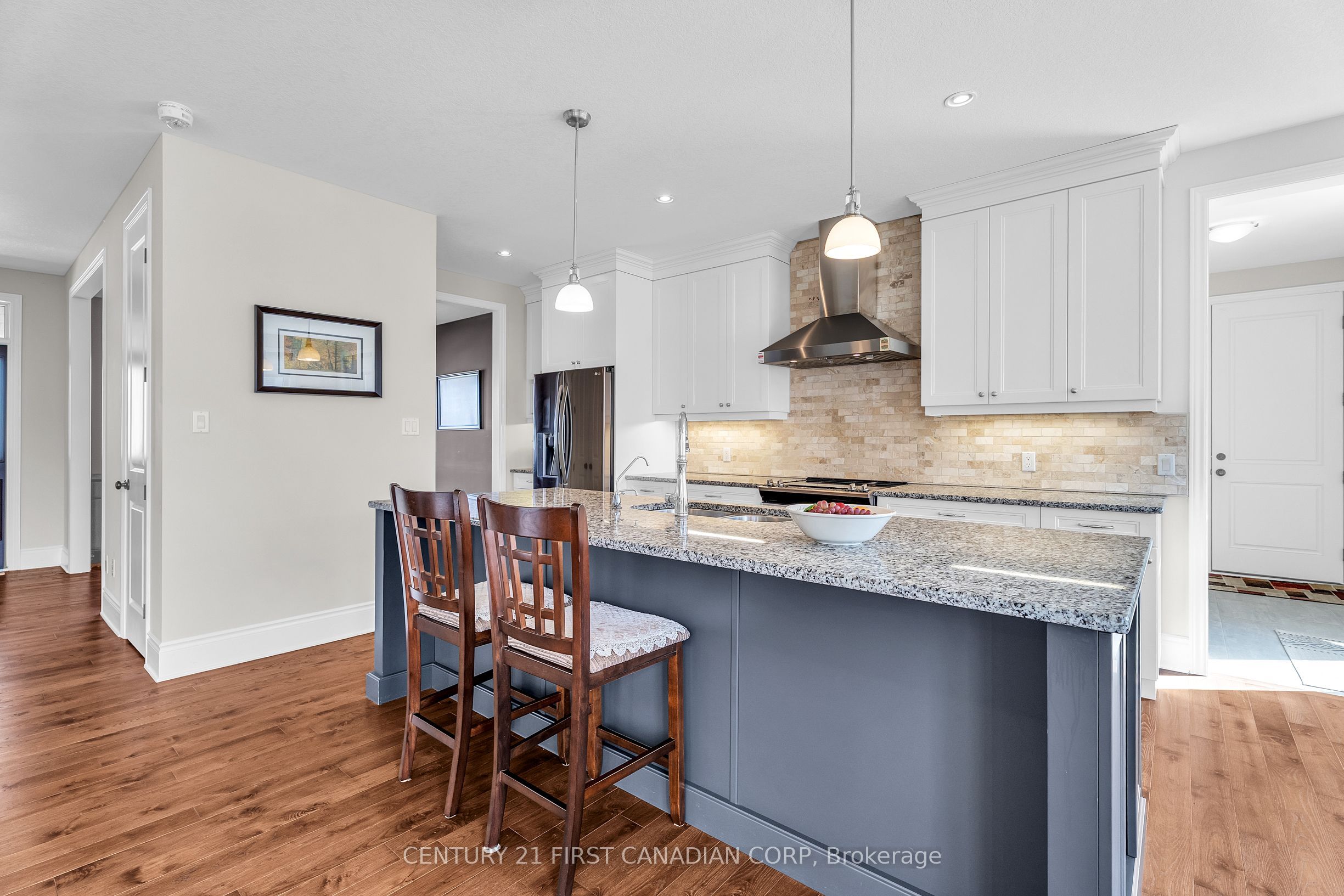 1895 Sumac Way Property Photo 22
