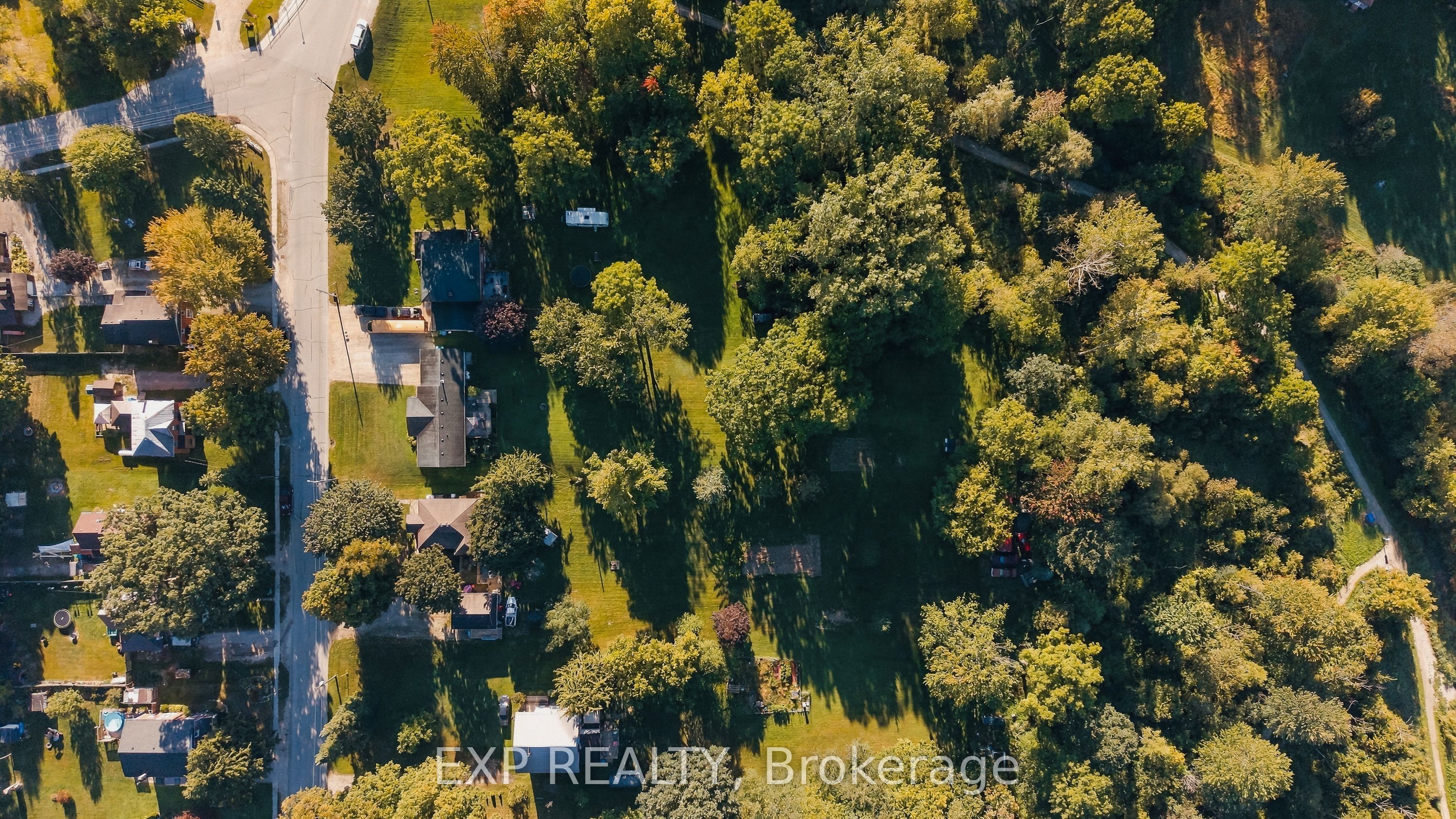 1065 Howick Street Property Photo 23