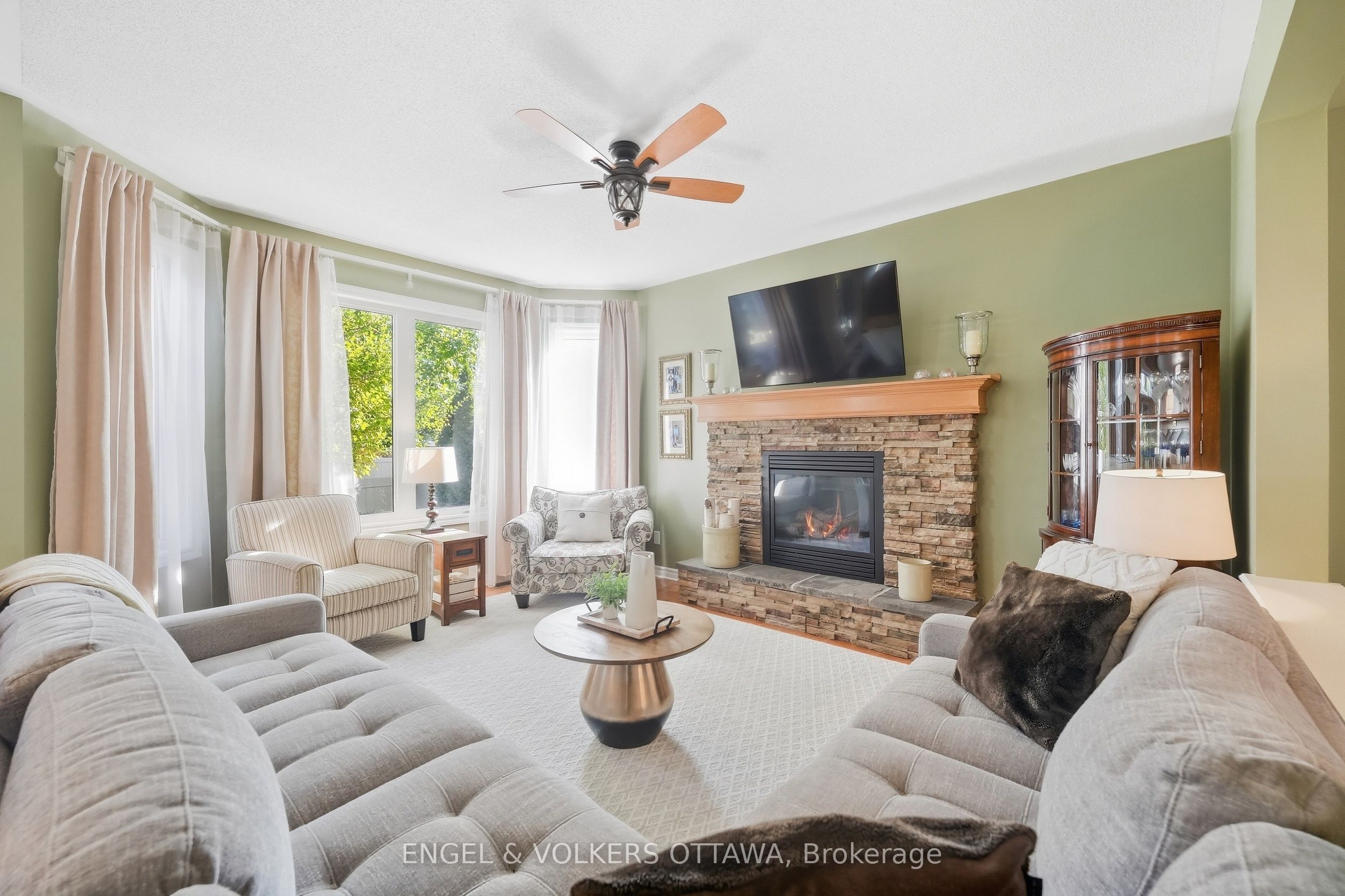 3534 Cambrian Road Property Photo 10