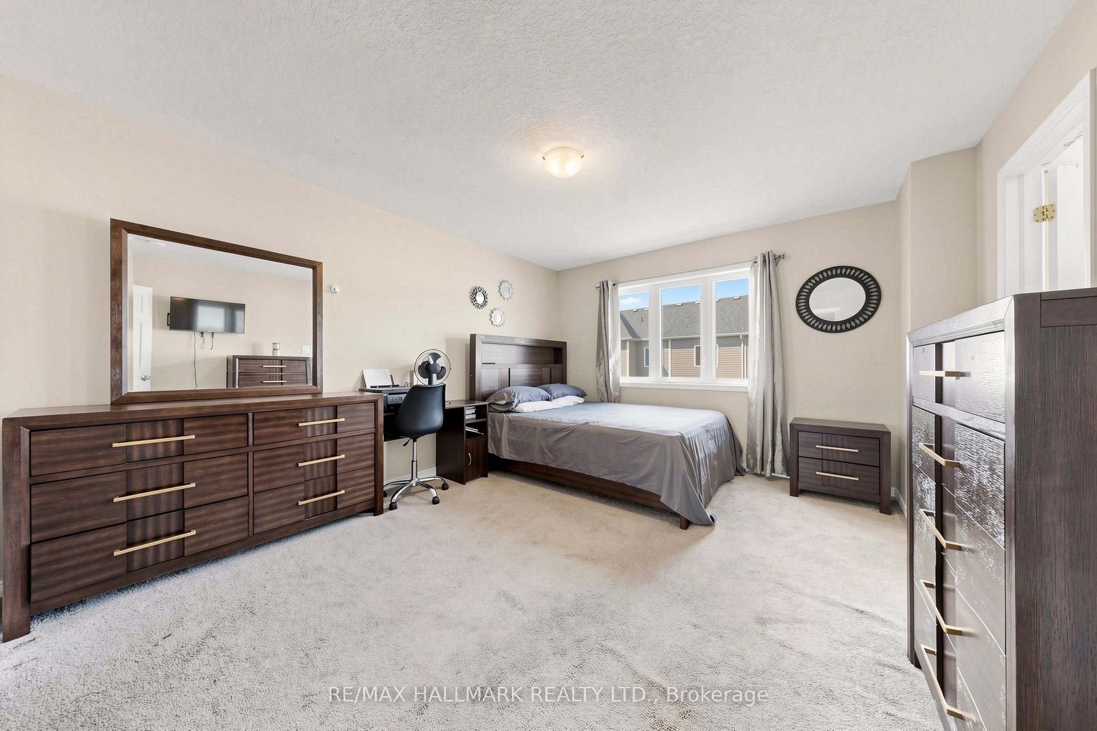 72 Munro Circle Property Photo 18
