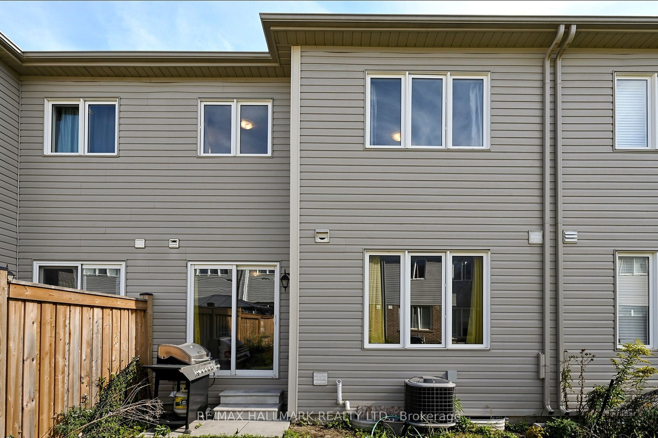 72 Munro Circle Property Photo 28