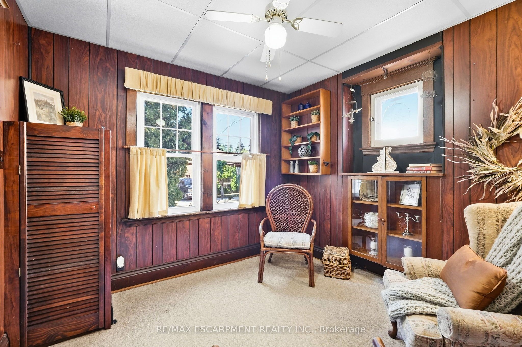 41 East 14th Street W Property Photo 9