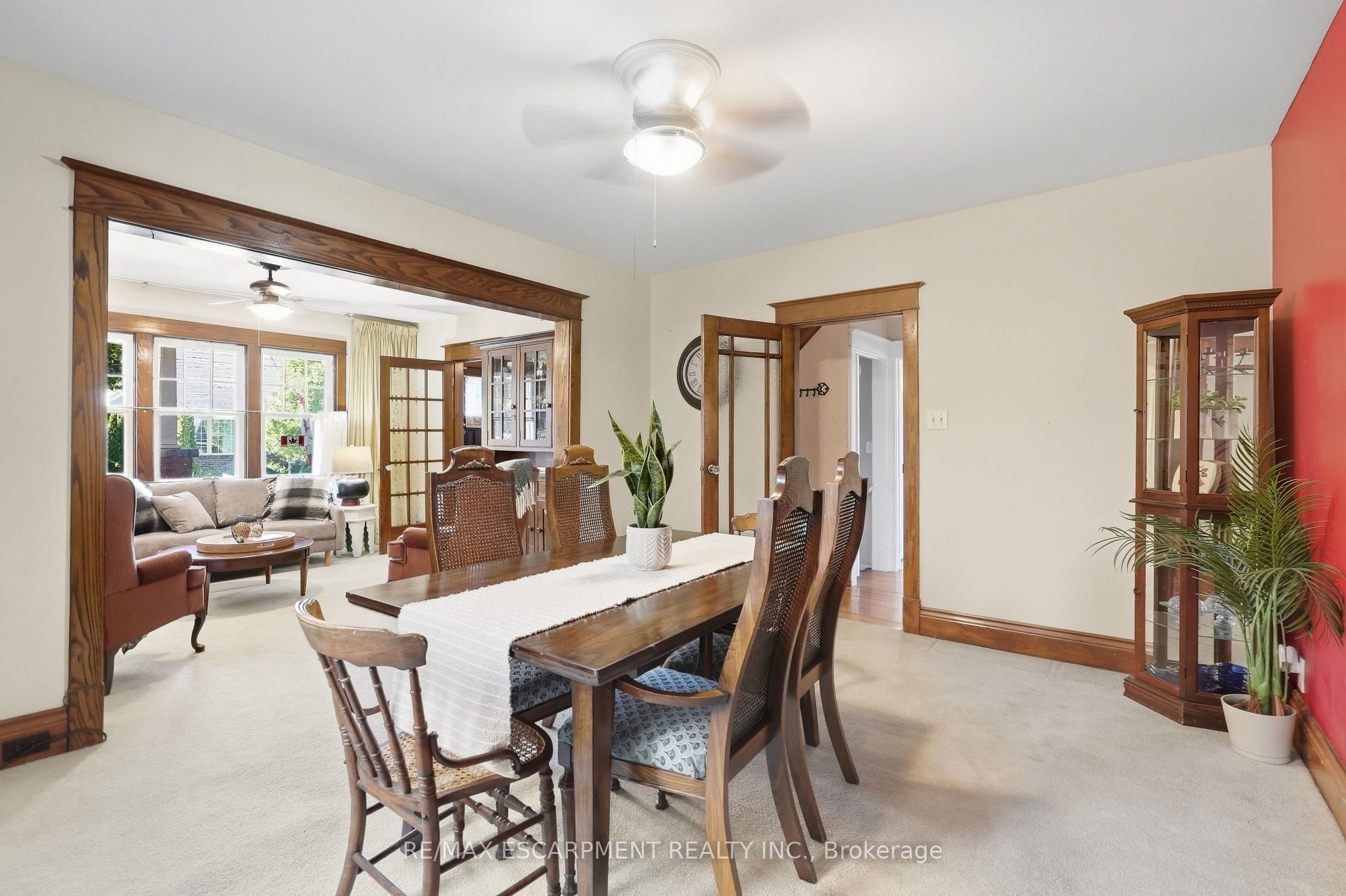 41 East 14th Street W Property Photo 16