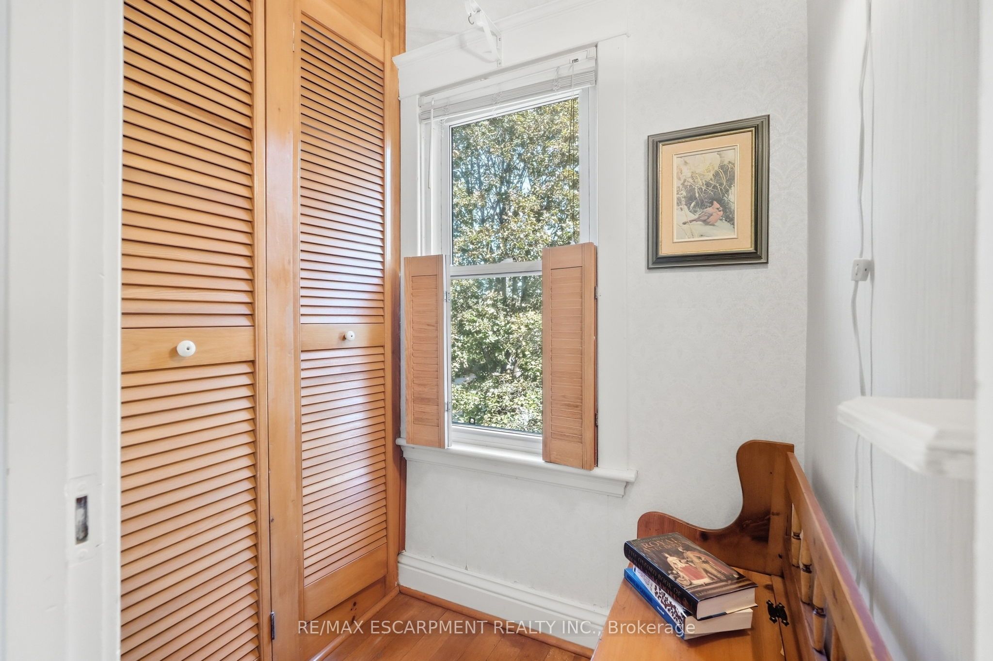 41 East 14th Street W Property Photo 27