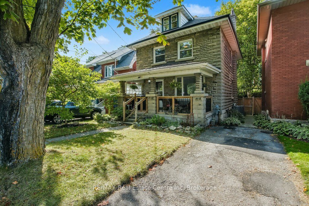 207 Waterloo Avenue Property Photo 1